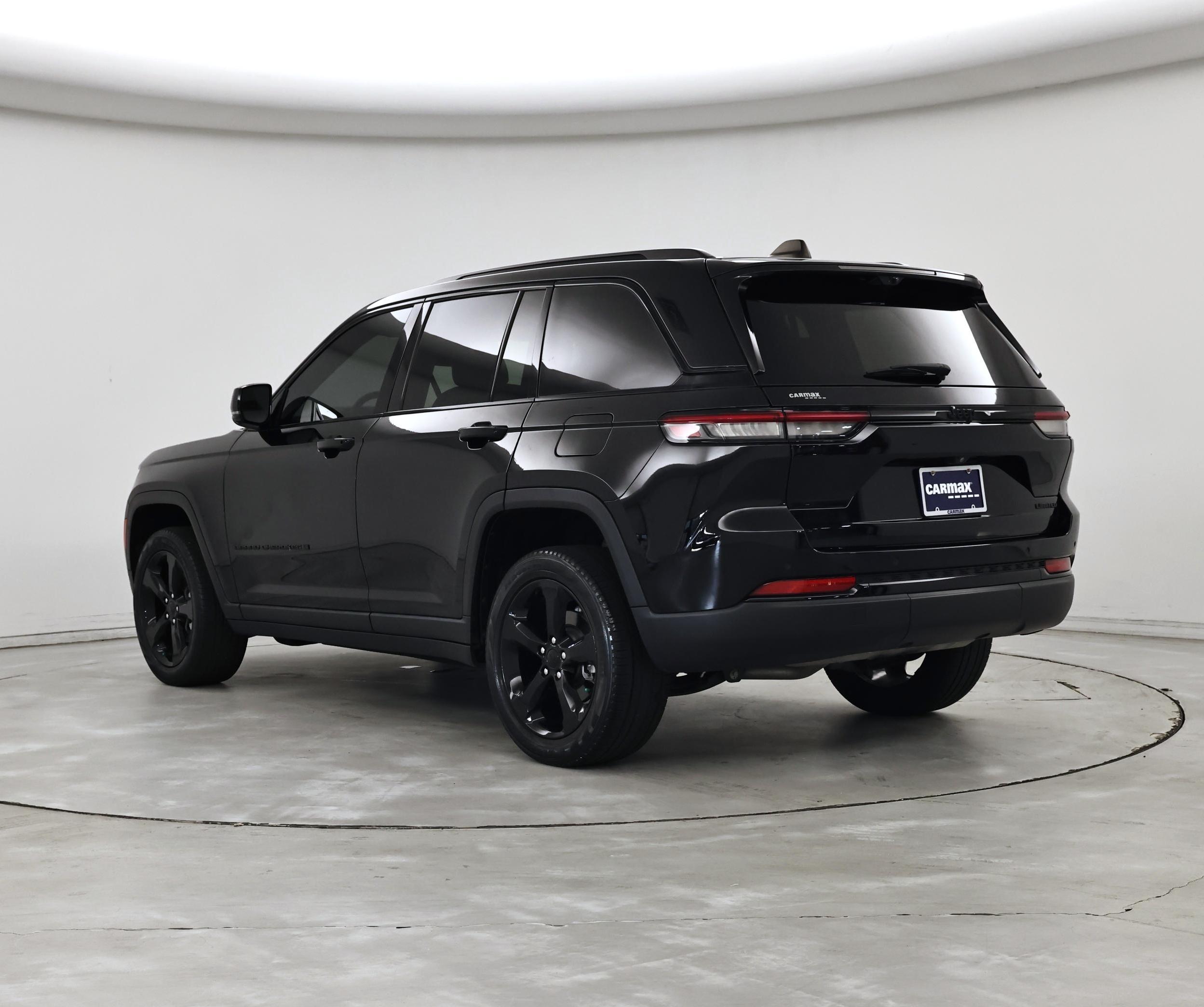 Thumbnail: 2023 Jeep Grand Cherokee - 2