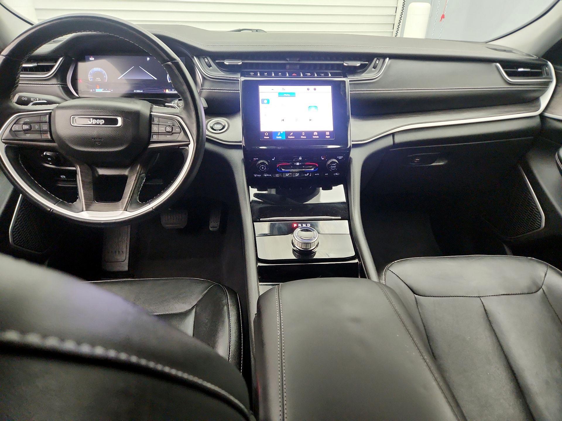 Thumbnail: 2022 Jeep Grand Cherokee - 9