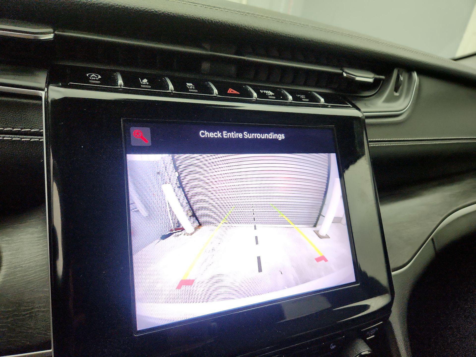 Thumbnail: 2022 Jeep Grand Cherokee - 14