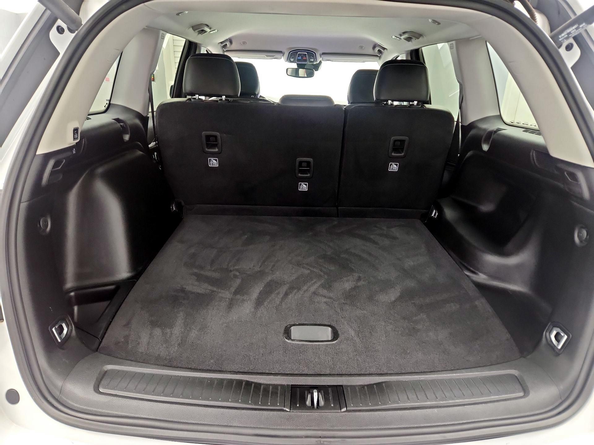 Thumbnail: 2022 Jeep Grand Cherokee - 20