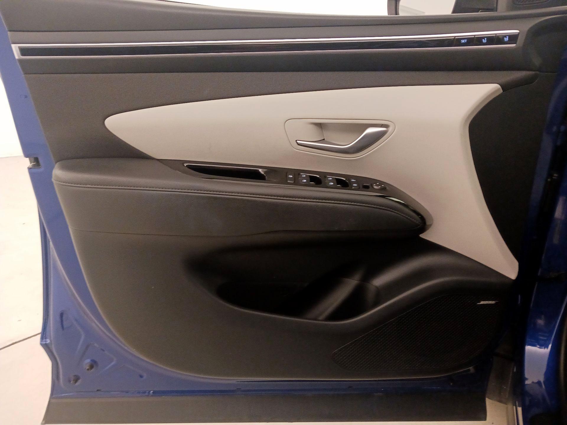 Thumbnail: 2022 Hyundai Tucson - 12