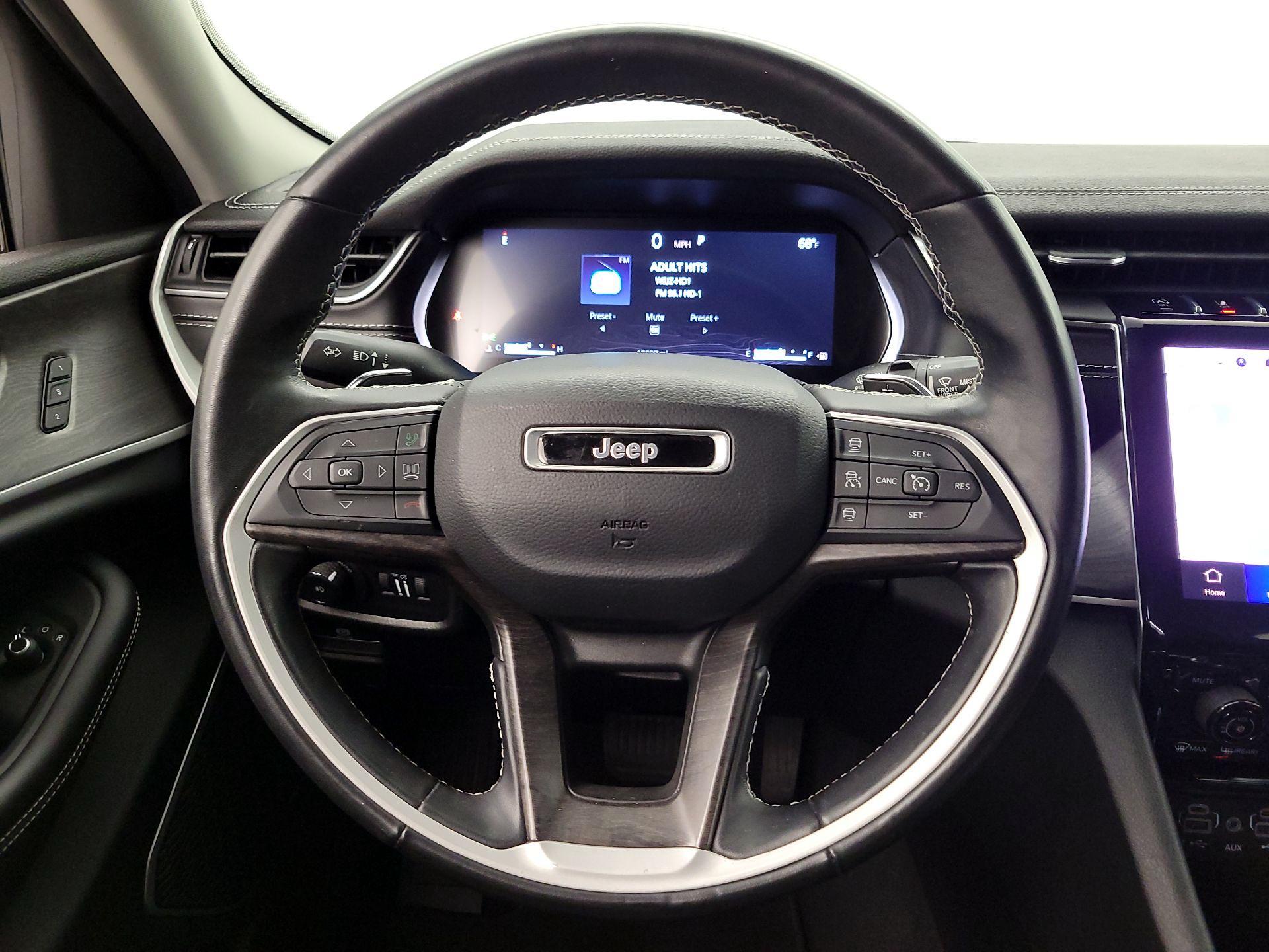 Thumbnail: 2022 Jeep Grand Cherokee - 10