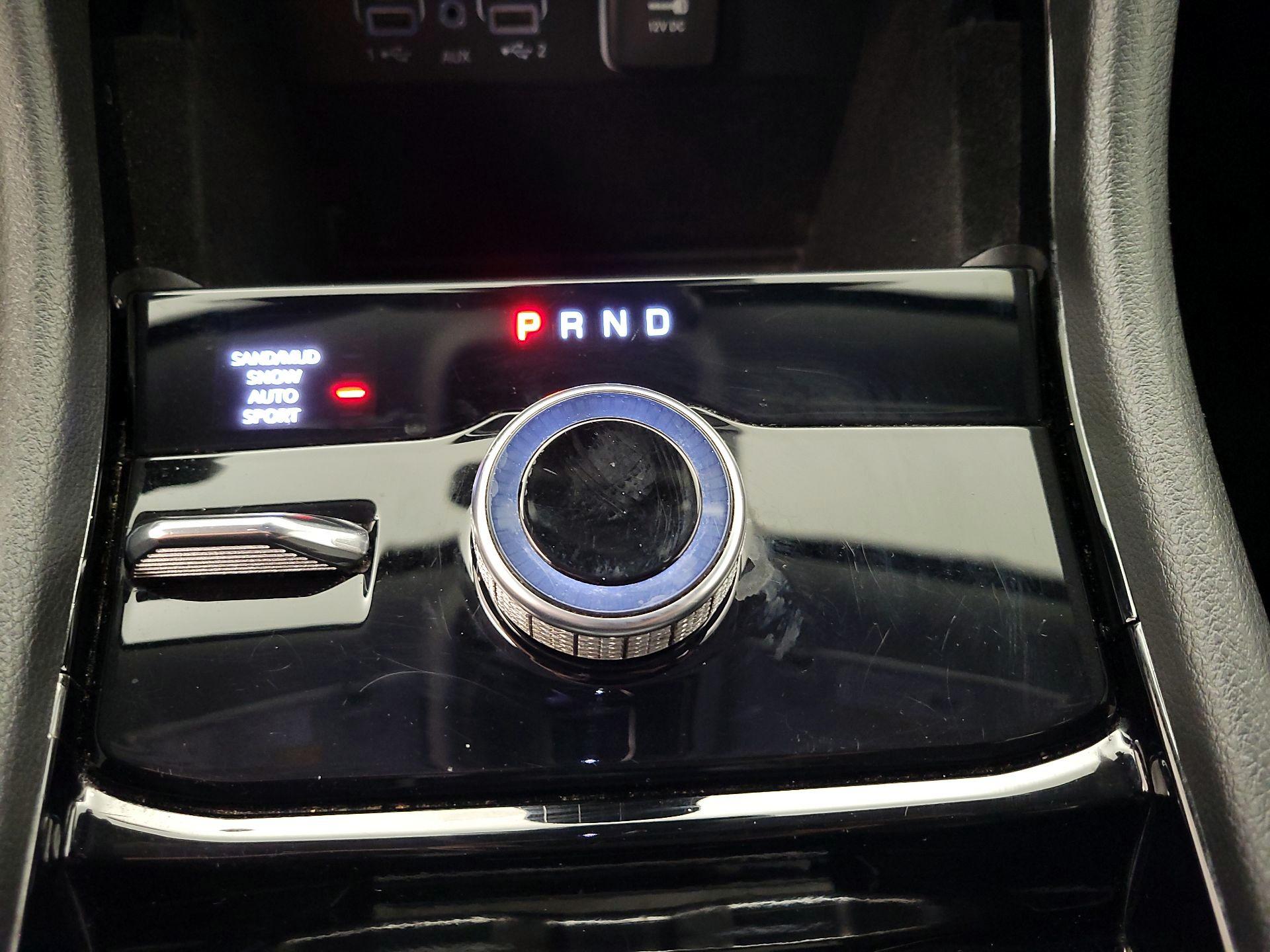 Thumbnail: 2022 Jeep Grand Cherokee - 17