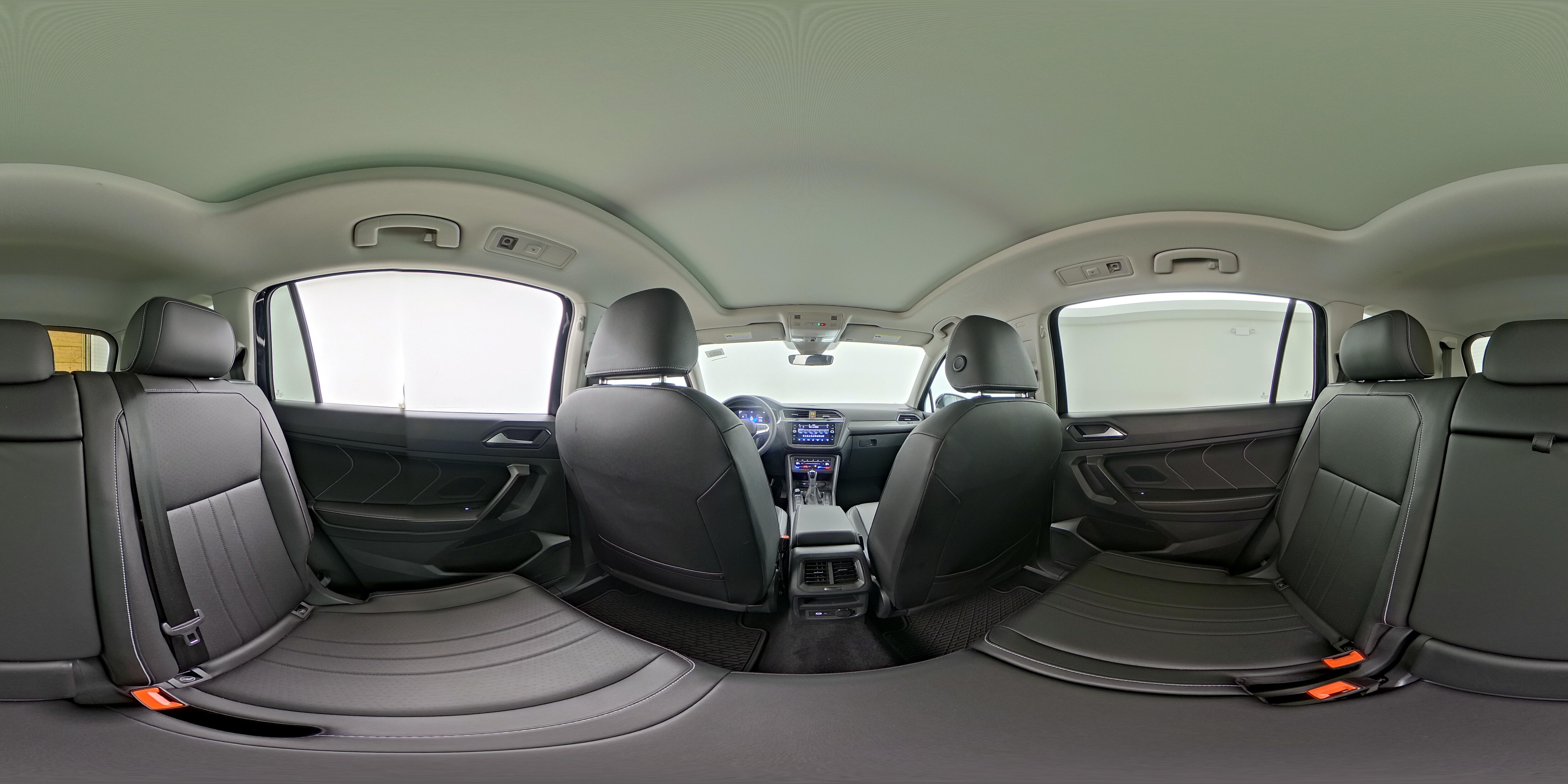 2023 Volkswagen Tiguan SE - Photo 29