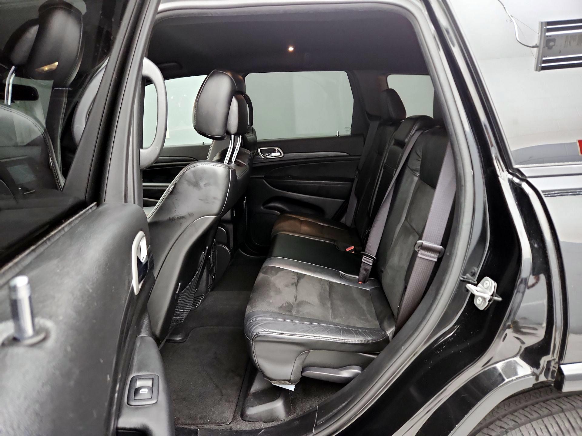 Thumbnail: 2021 Jeep Grand Cherokee - 20