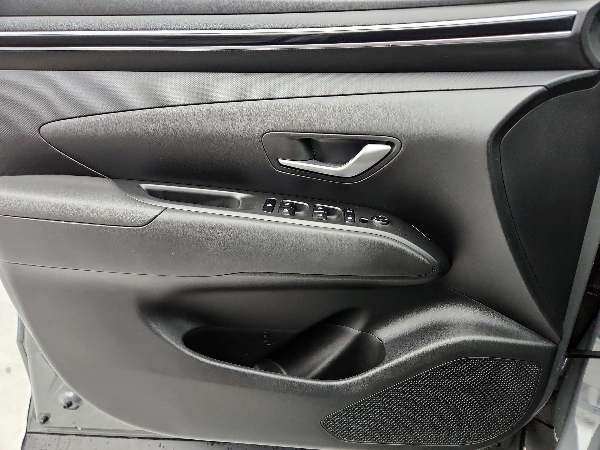 Thumbnail: 2022 Hyundai Santa Cruz - 12