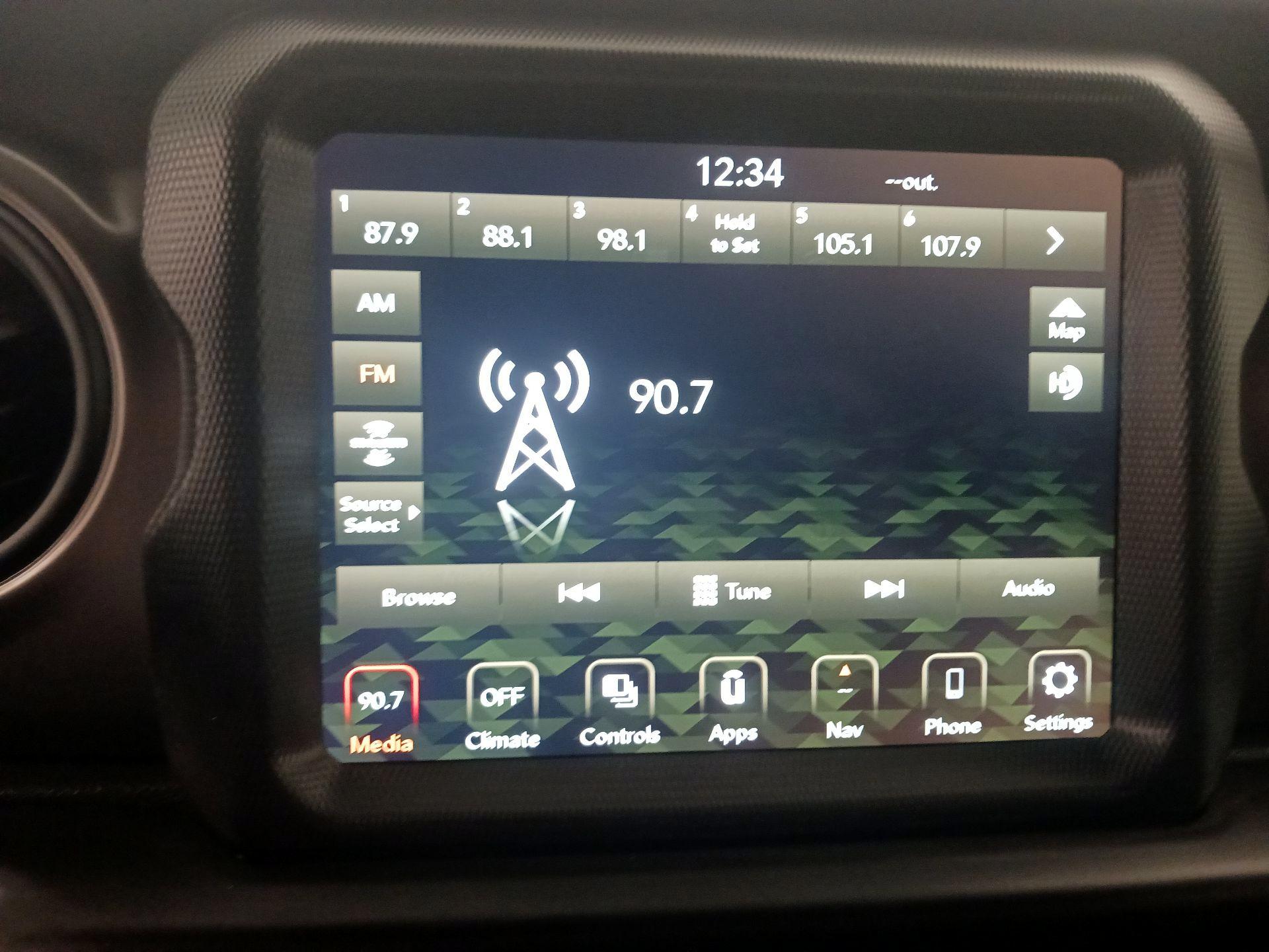 Thumbnail: 2021 Jeep Wrangler - 16