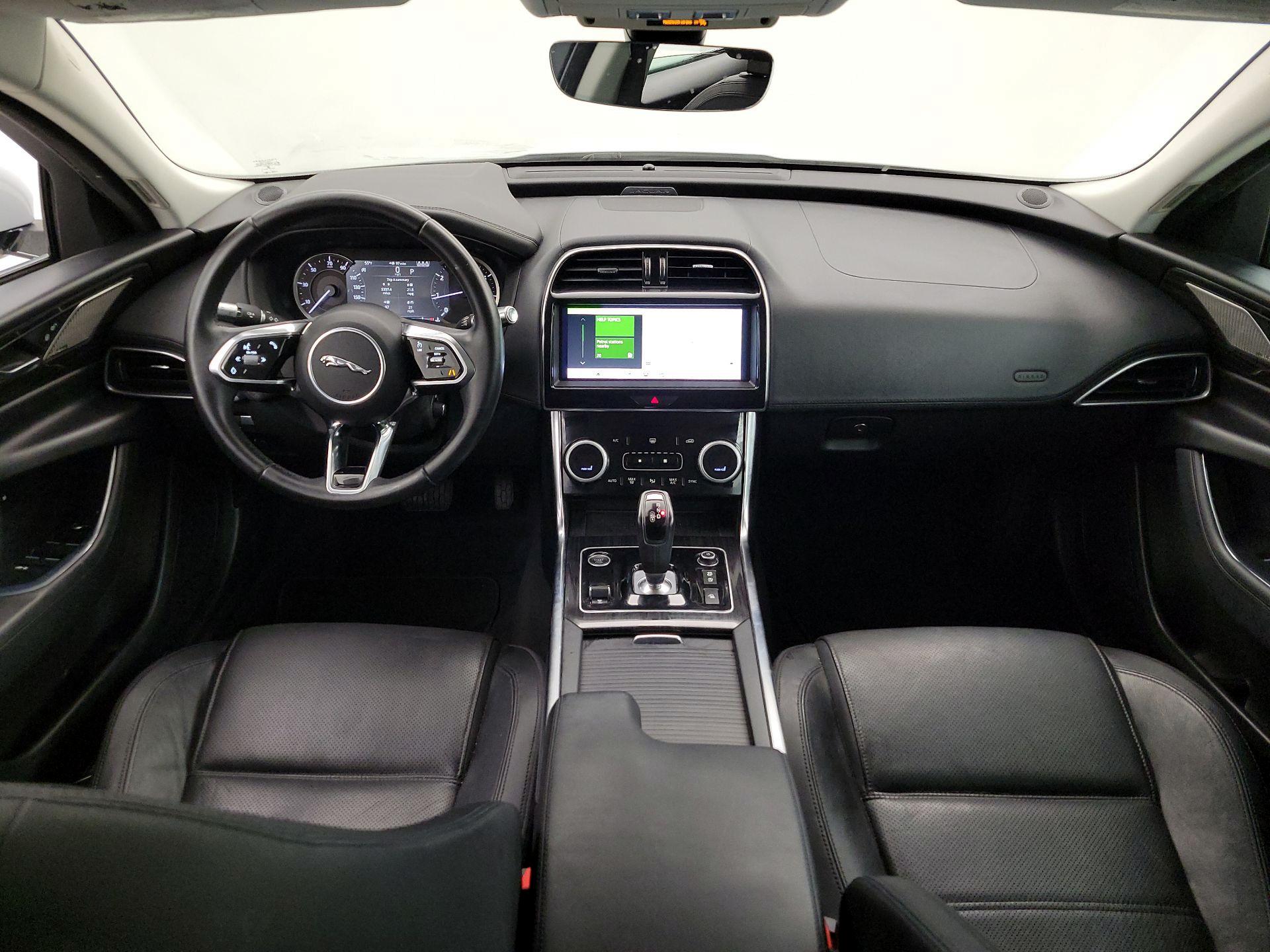 Thumbnail: 2020 Jaguar XE - 9