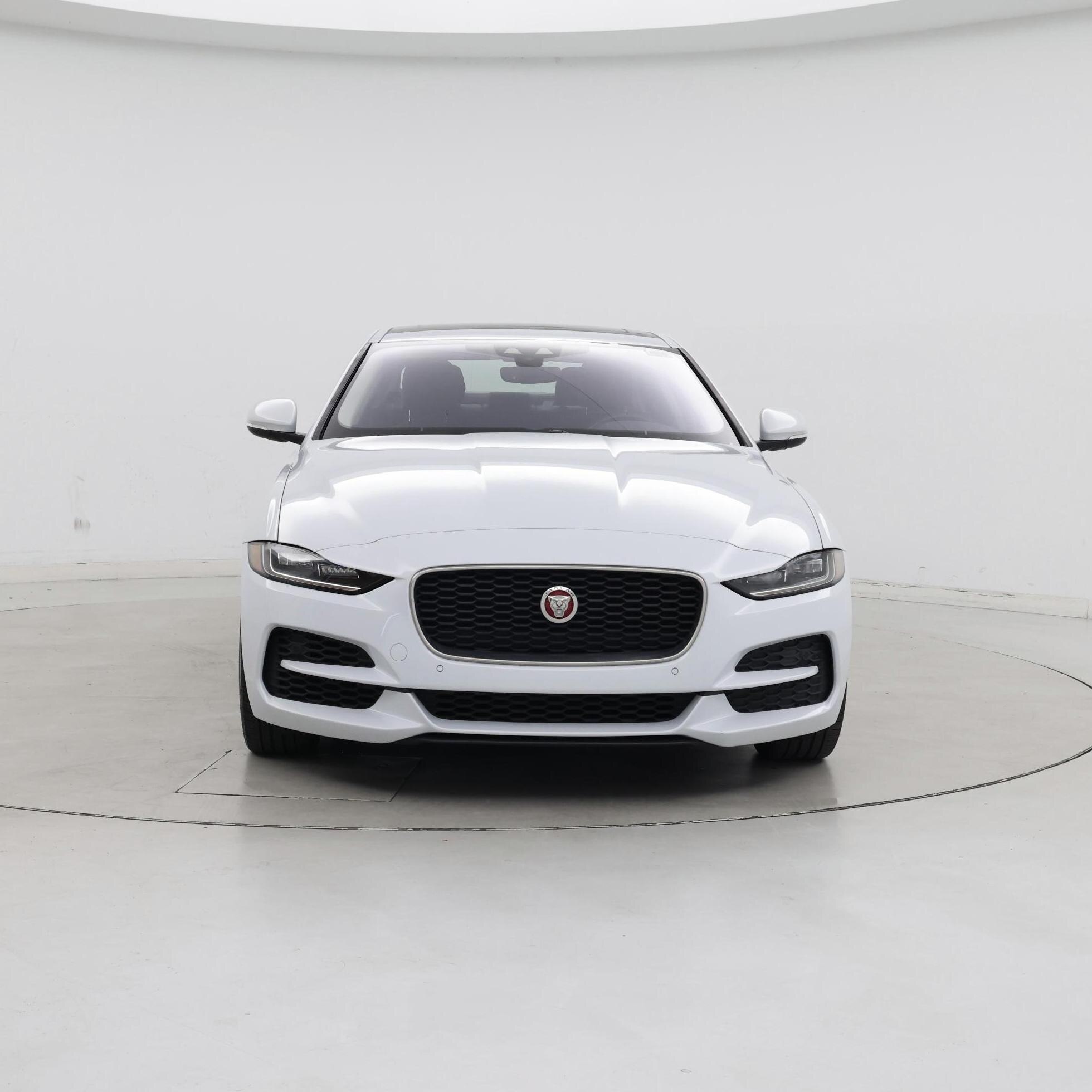 Thumbnail: 2020 Jaguar XE - 5