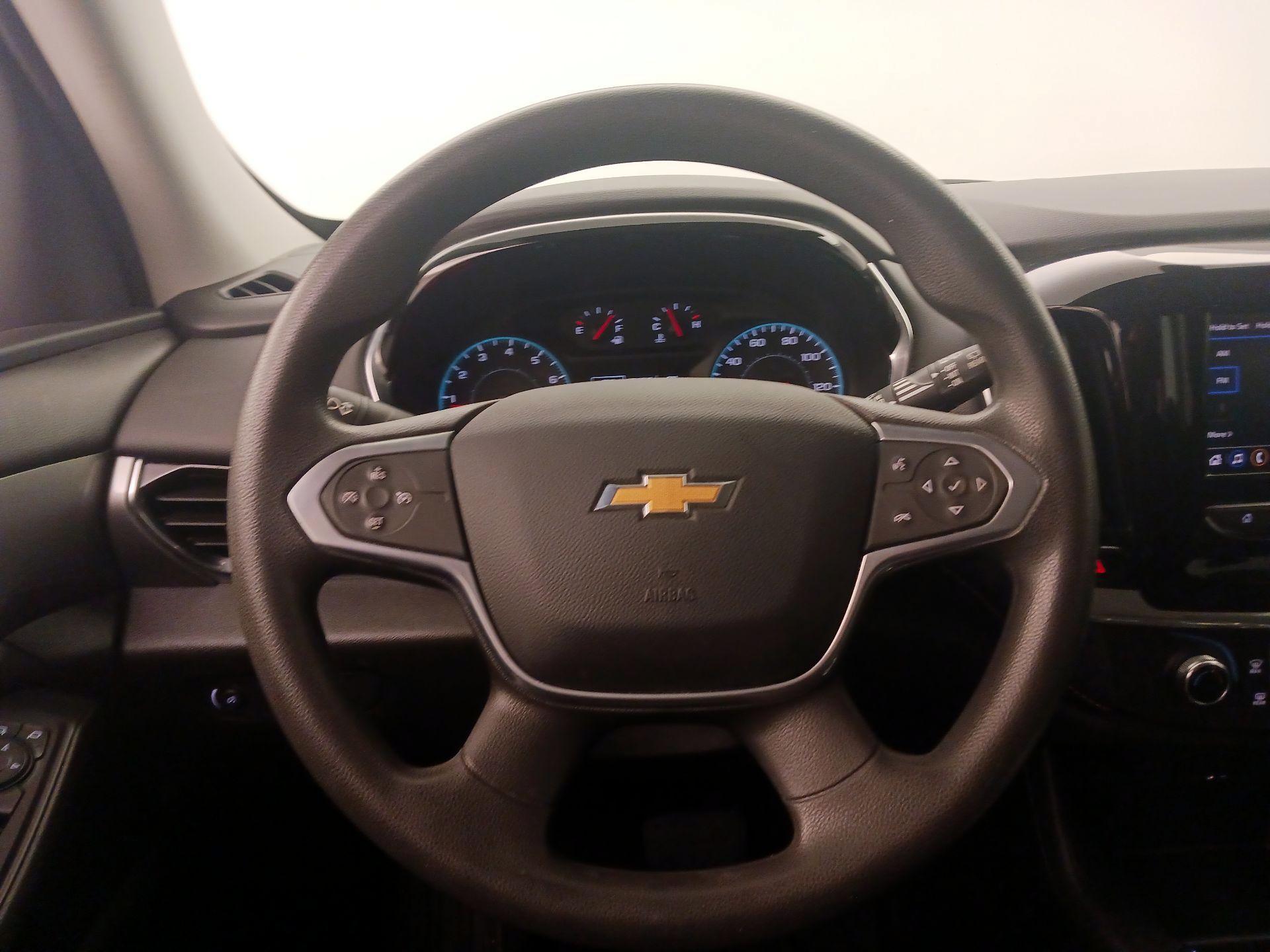 Thumbnail: 2021 Chevrolet Traverse - 10