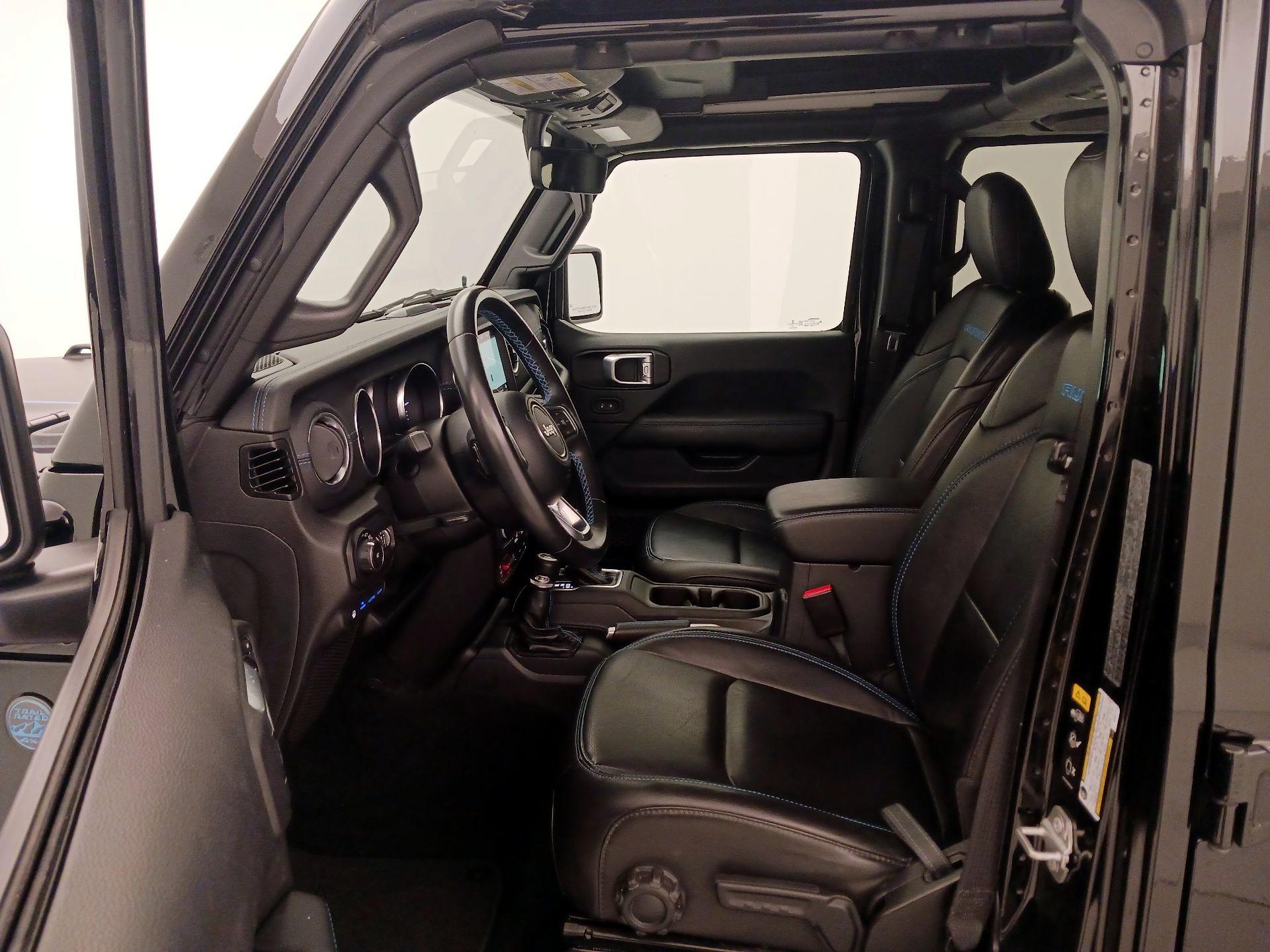 Thumbnail: 2022 Jeep Wrangler - 11