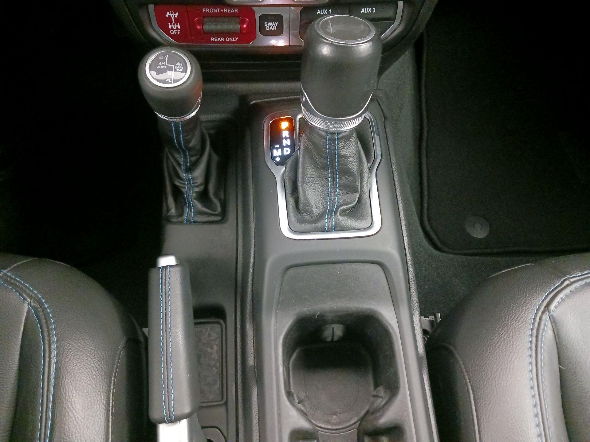 Thumbnail: 2022 Jeep Wrangler - 18