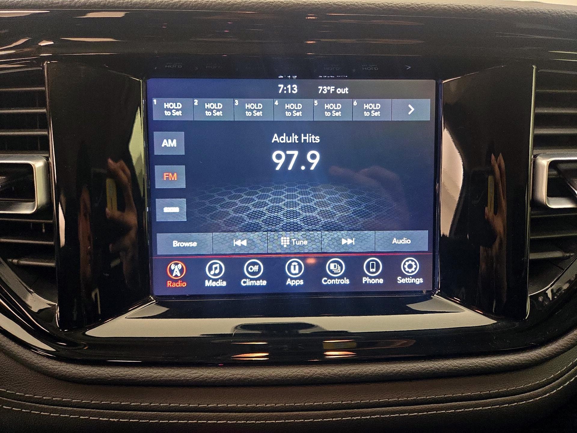 Thumbnail: 2022 Dodge Durango - 15