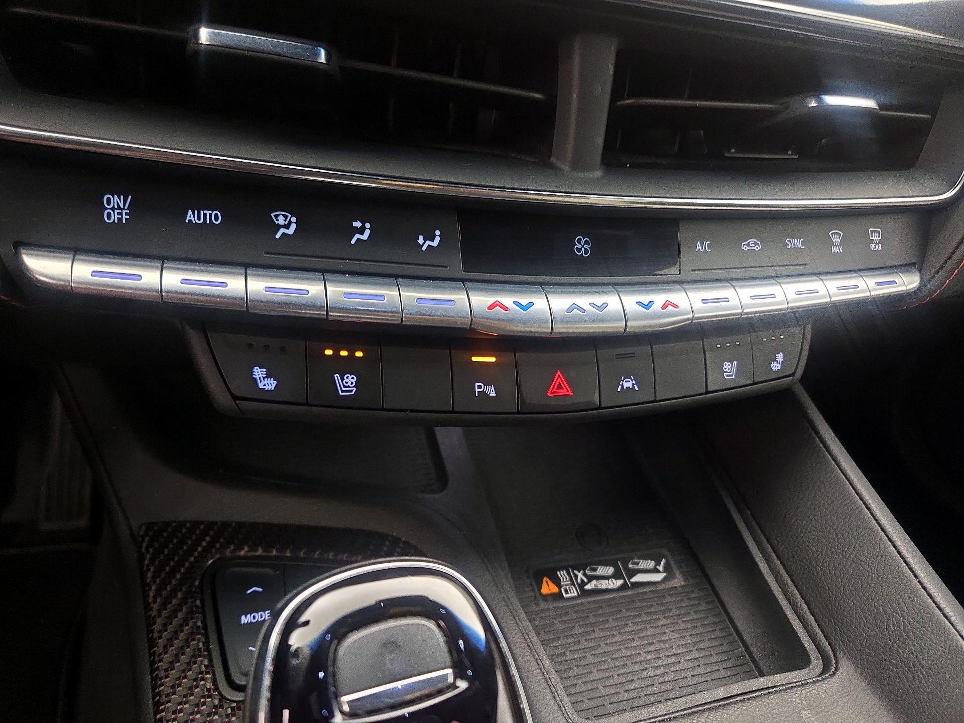 Thumbnail: 2023 Cadillac CT5 - 17