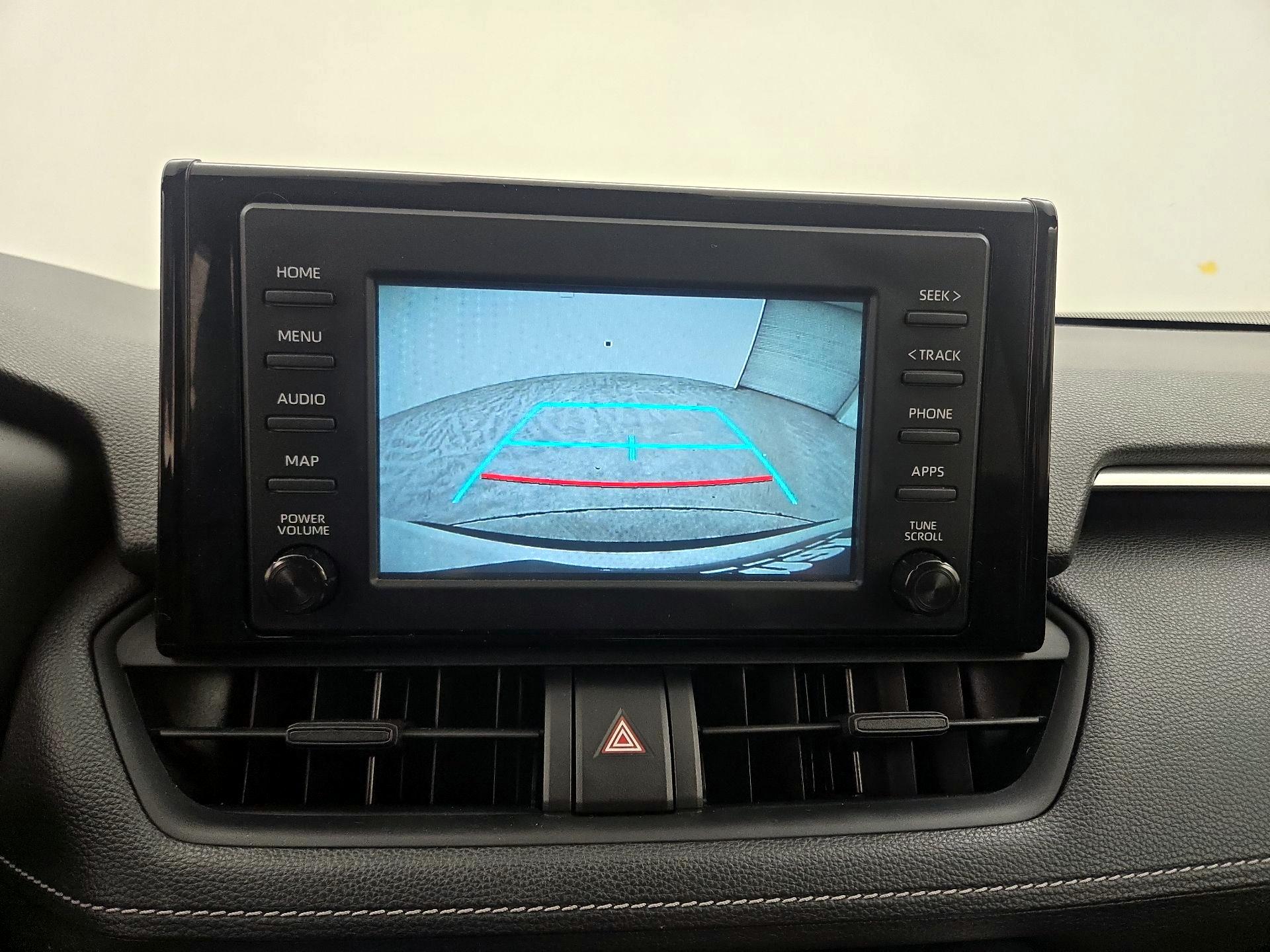 Thumbnail: 2019 Toyota RAV4 - 14