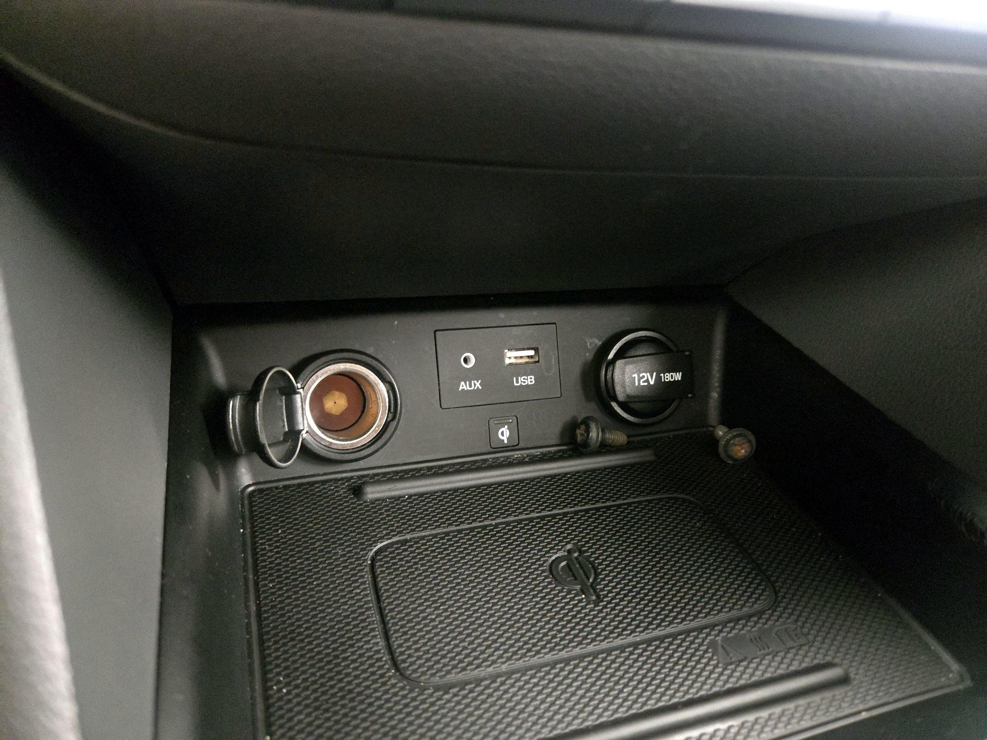 Thumbnail: 2018 Hyundai Ioniq - 19