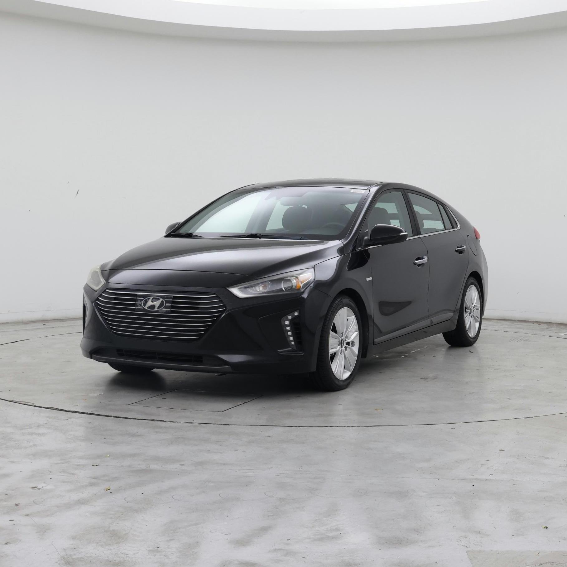 Thumbnail: 2018 Hyundai Ioniq - 4