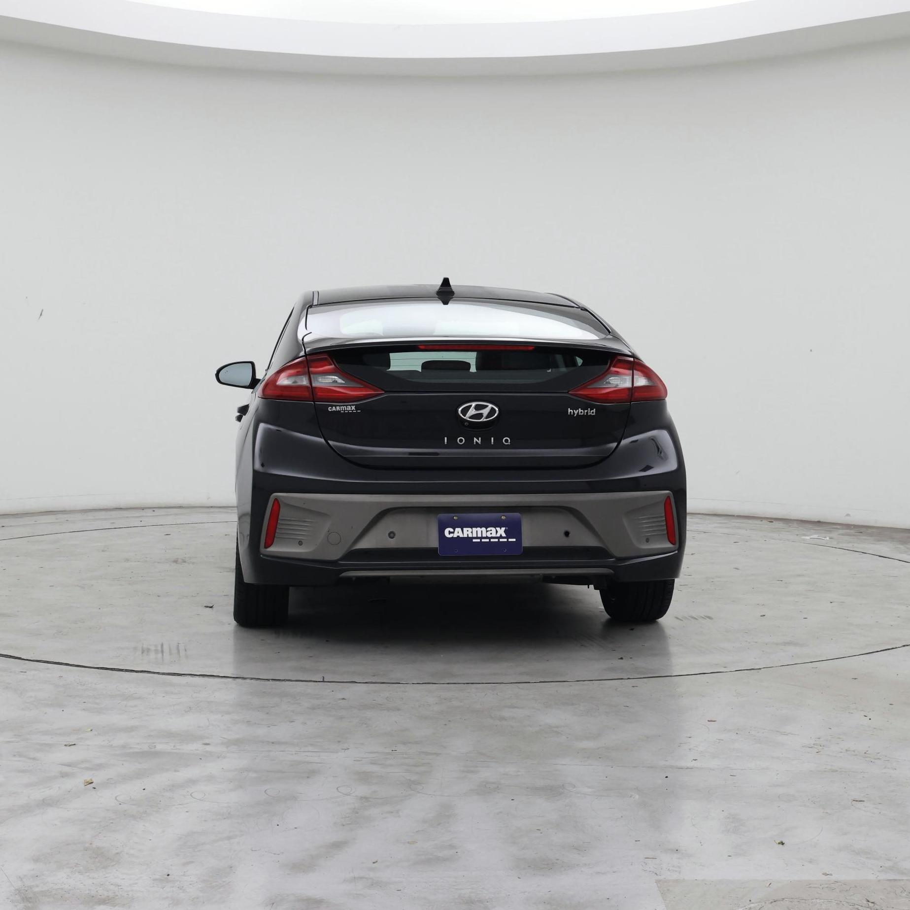 Thumbnail: 2018 Hyundai Ioniq - 6