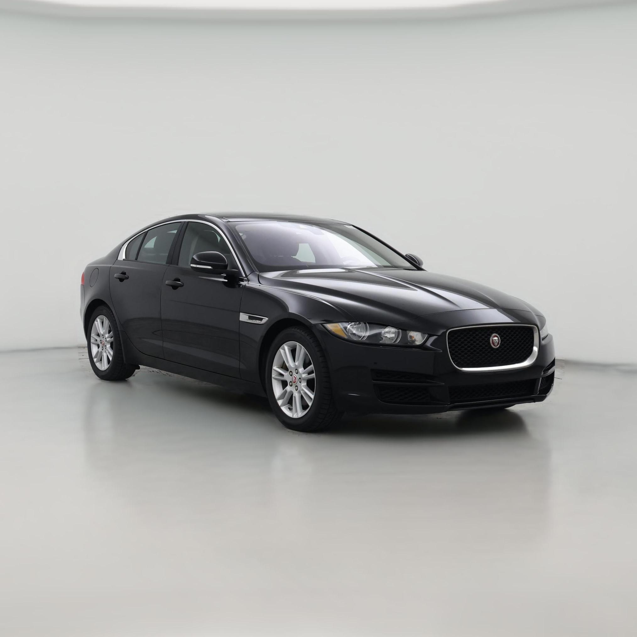 Thumbnail: 2018 Jaguar XE - 1