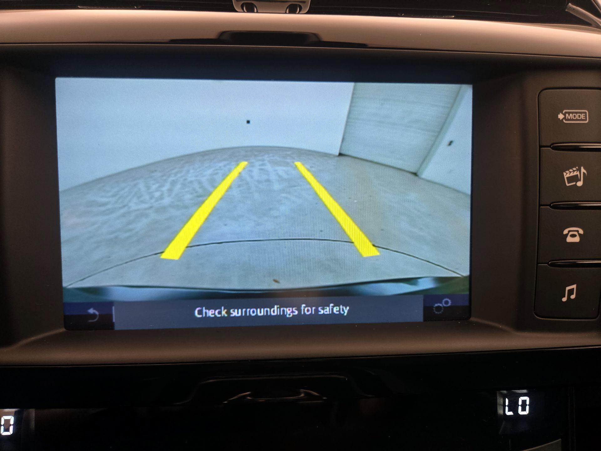 Thumbnail: 2018 Jaguar XE - 14