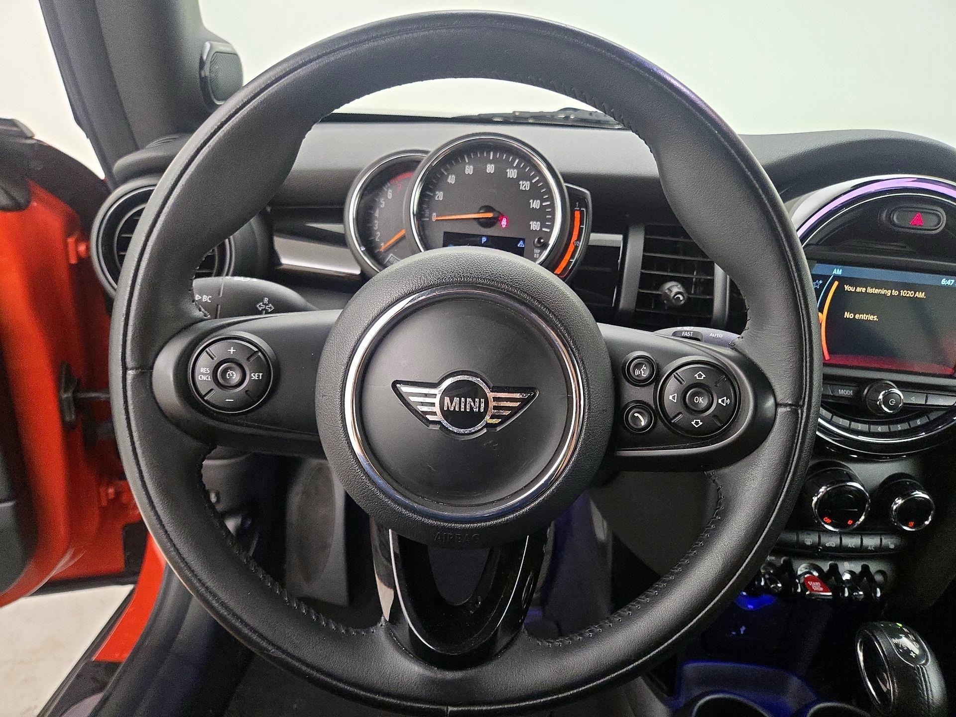 Thumbnail: 2019 MINI Cooper - 10