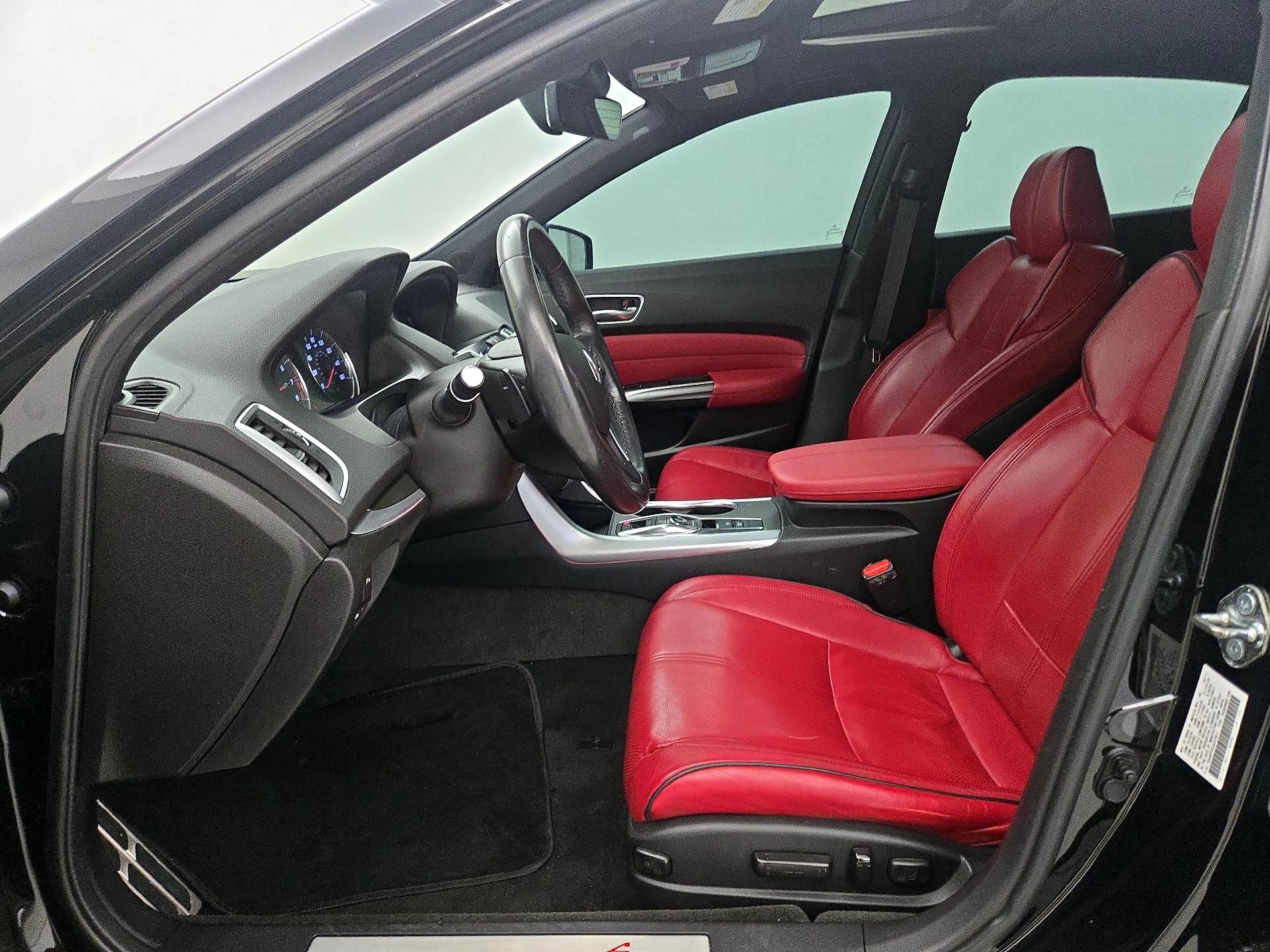 Thumbnail: 2018 Acura TLX - 11