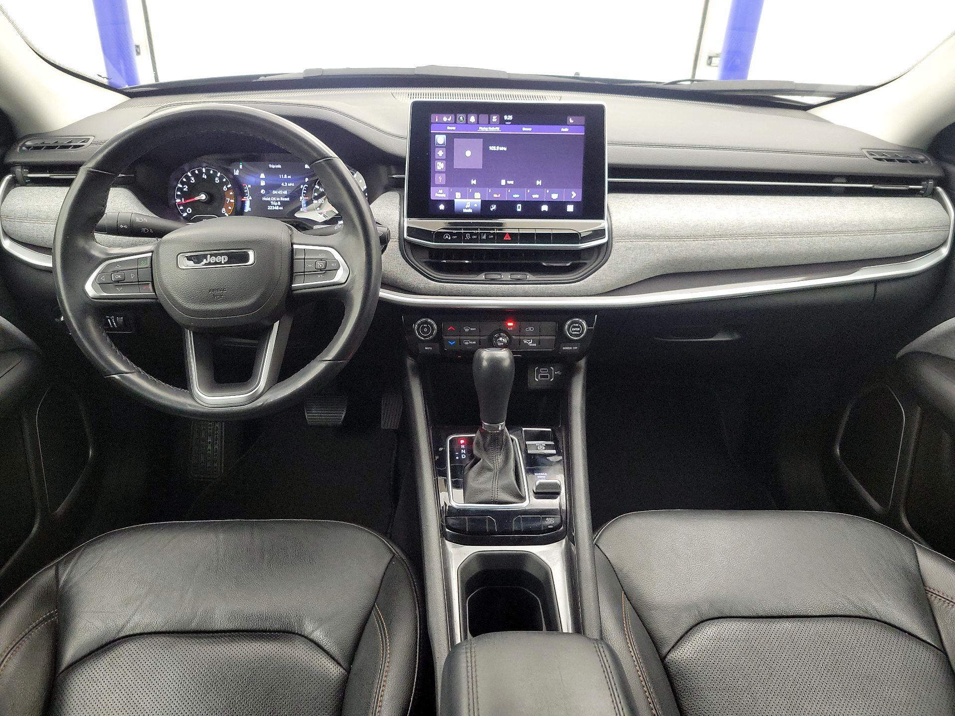 Thumbnail: 2022 Jeep Compass - 9