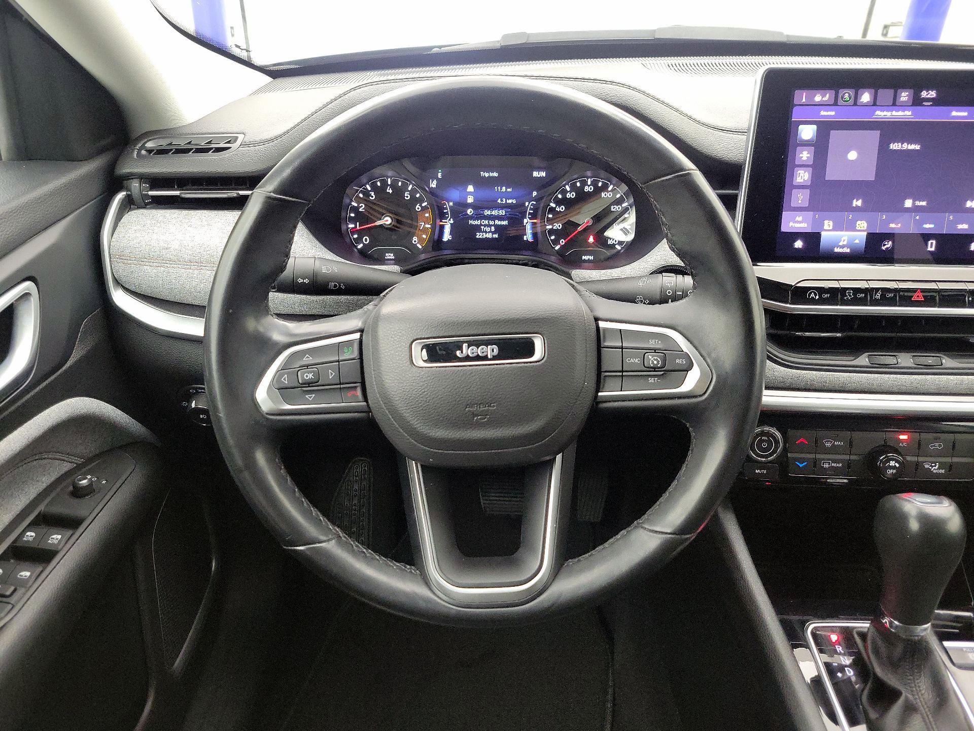 Thumbnail: 2022 Jeep Compass - 10