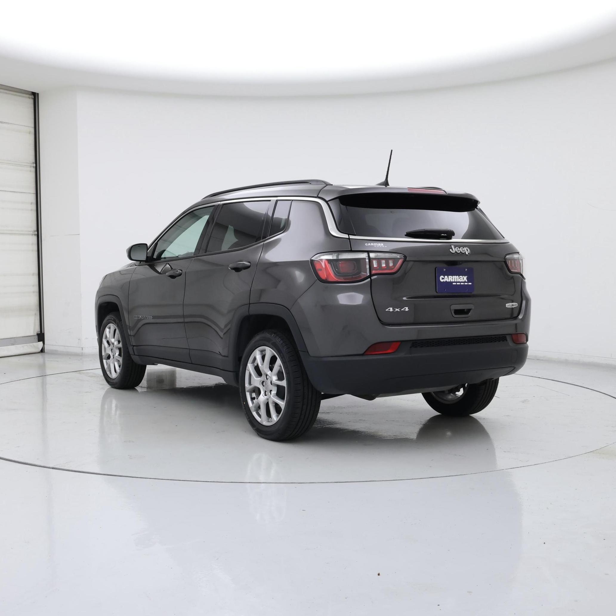 Thumbnail: 2022 Jeep Compass - 2