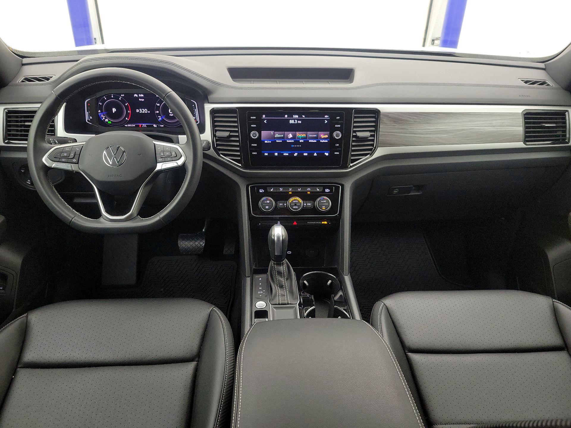 Thumbnail: 2023 Volkswagen Atlas - 9