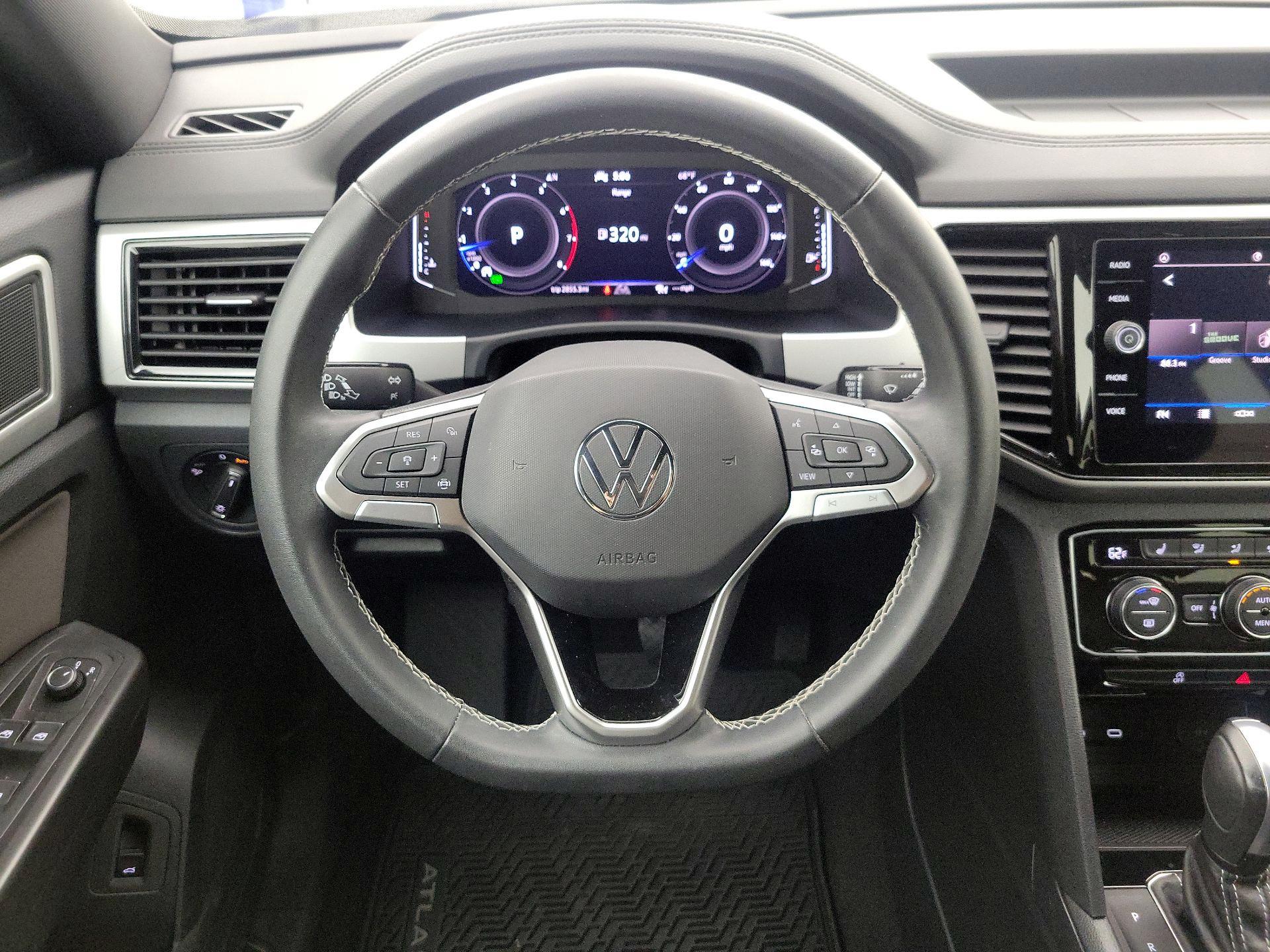 Thumbnail: 2023 Volkswagen Atlas - 10