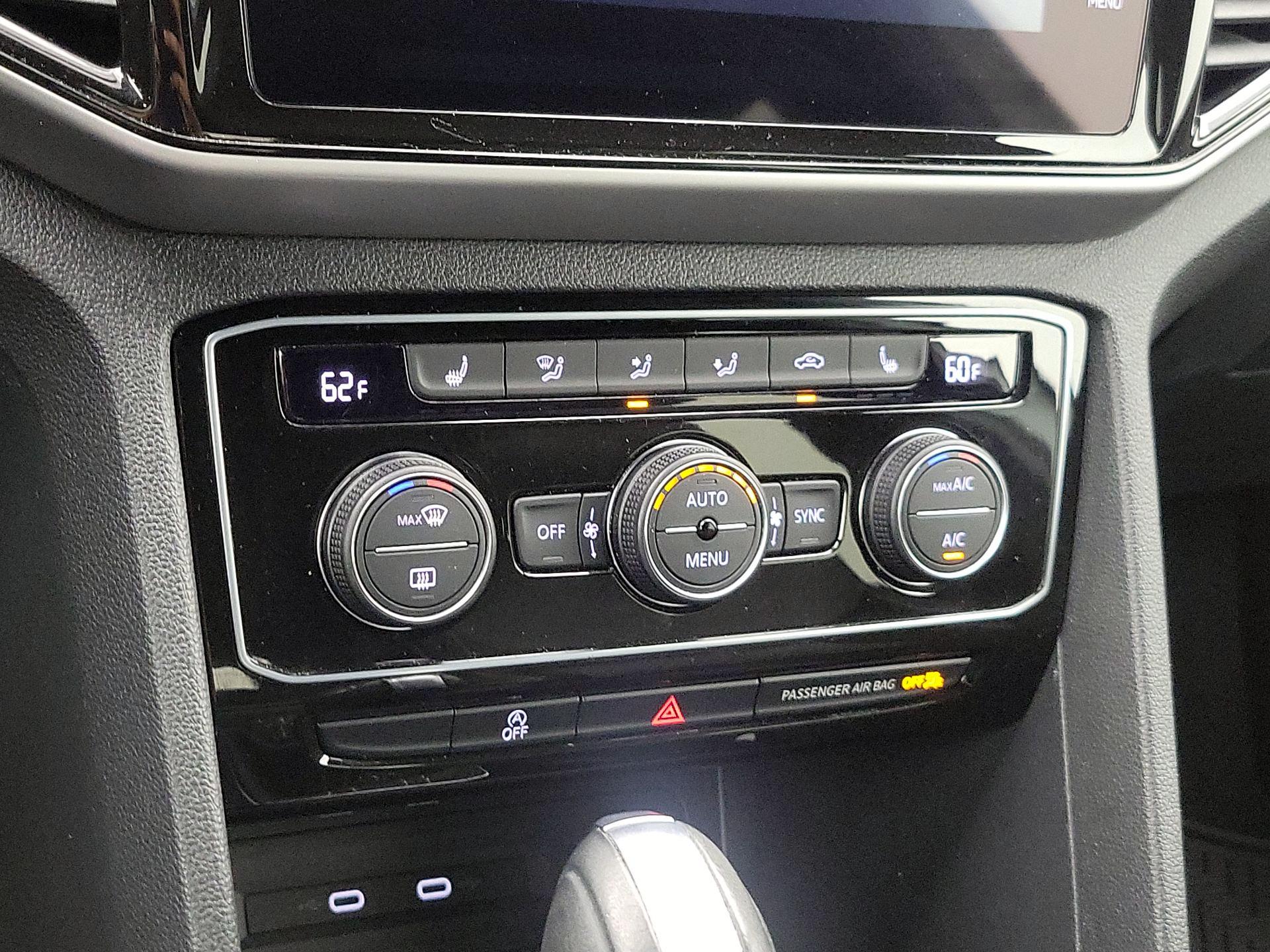 Thumbnail: 2023 Volkswagen Atlas - 16