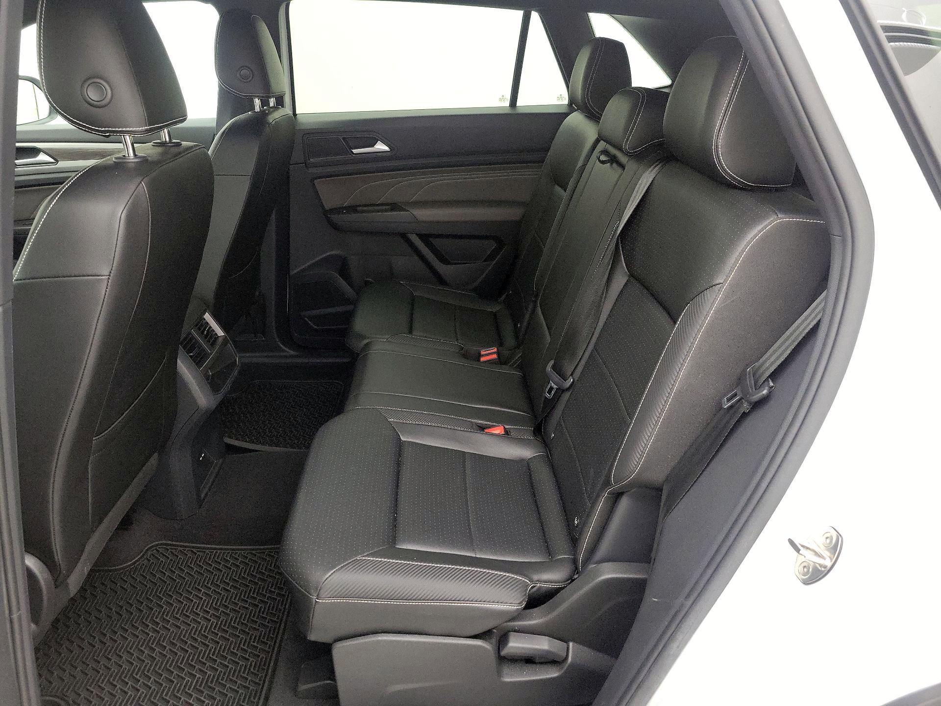 Thumbnail: 2023 Volkswagen Atlas - 19