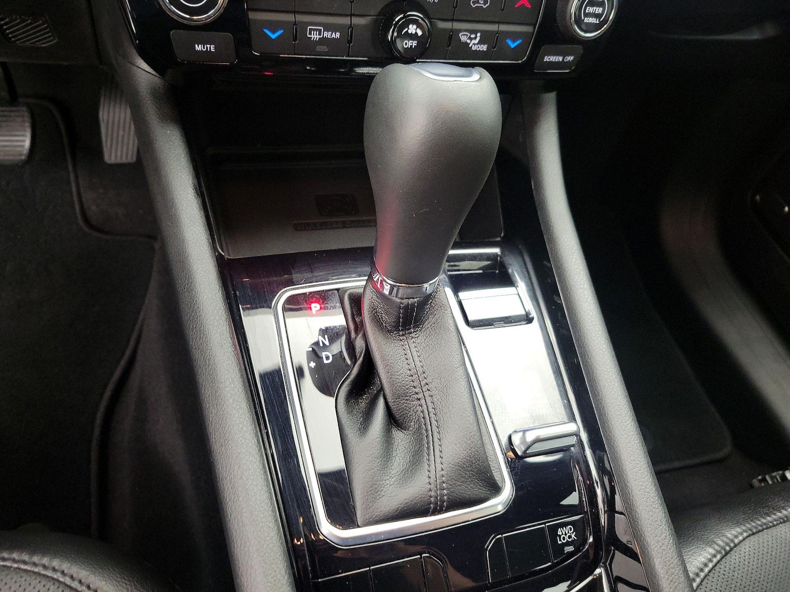 2023 Jeep Compass (RED) Edition - Photo 19