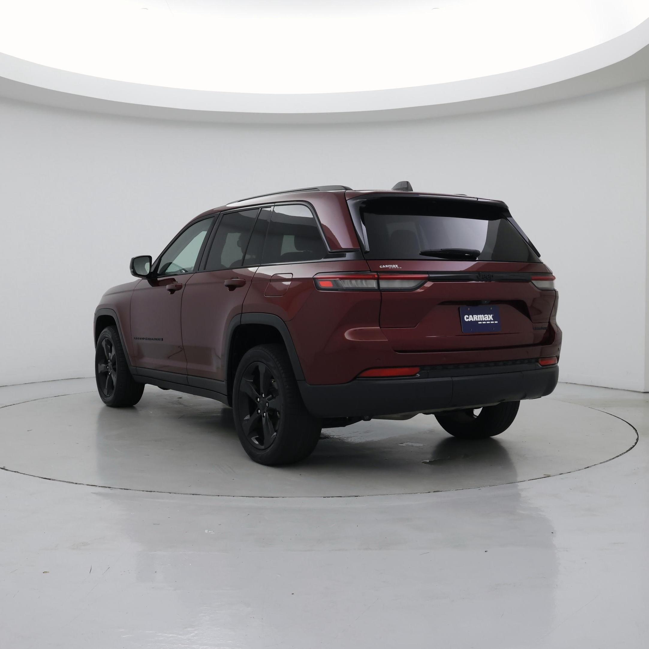 Thumbnail: 2023 Jeep Grand Cherokee - 2