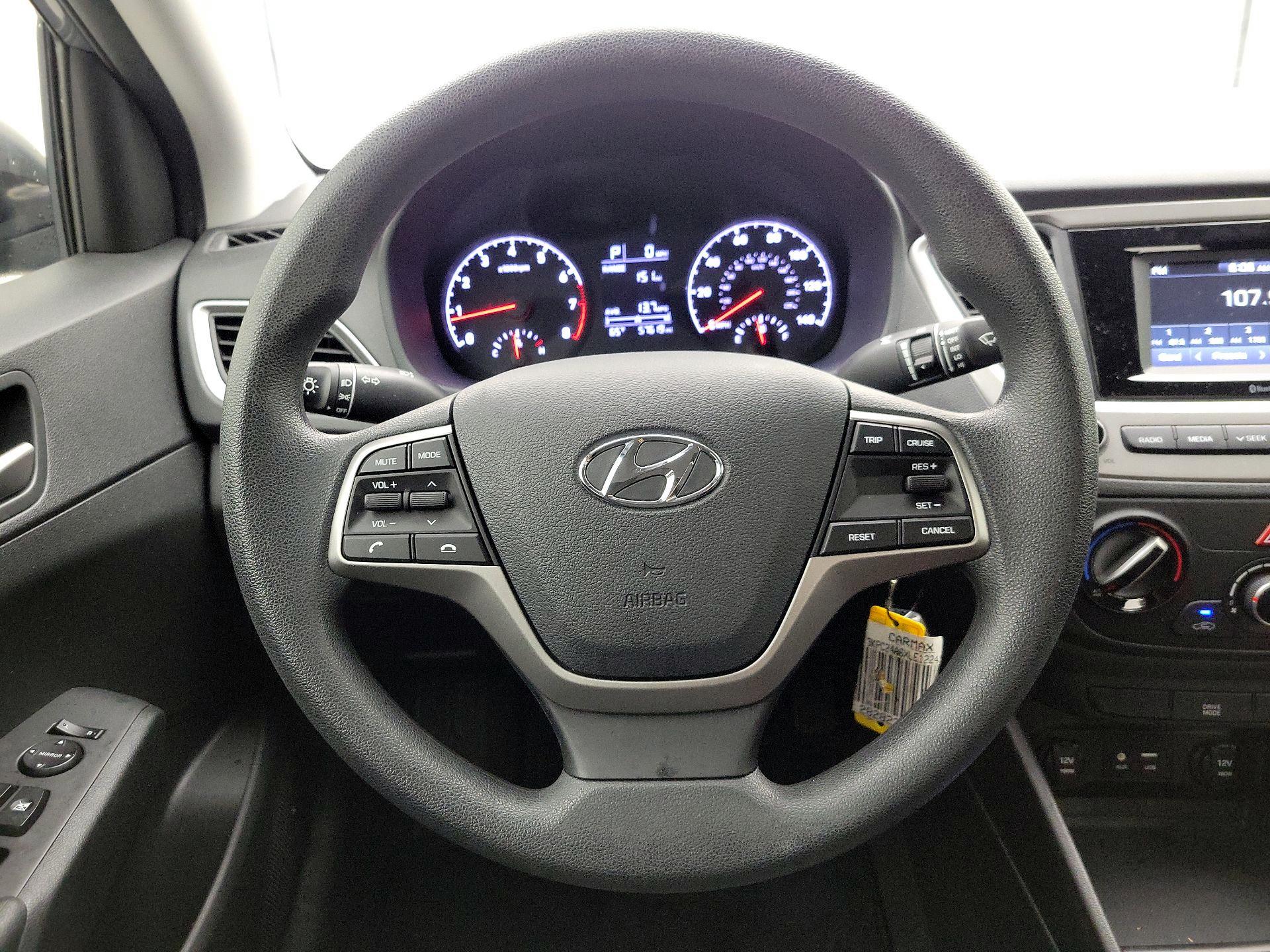 Thumbnail: 2020 Hyundai Accent - 10