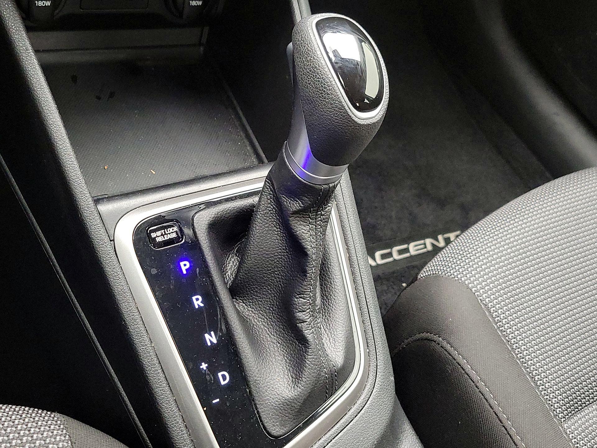 Thumbnail: 2020 Hyundai Accent - 17
