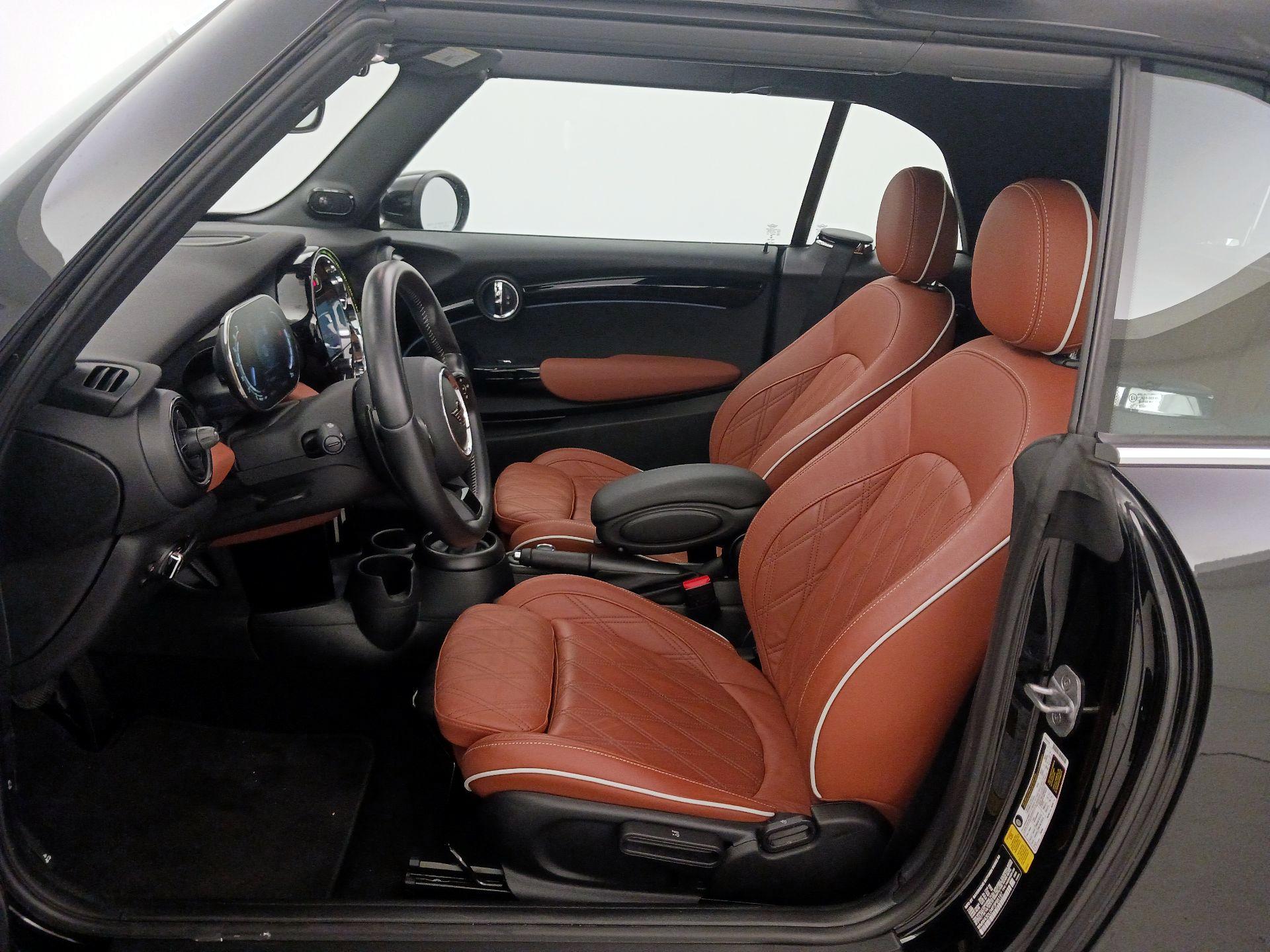 Thumbnail: 2023 MINI Cooper - 11