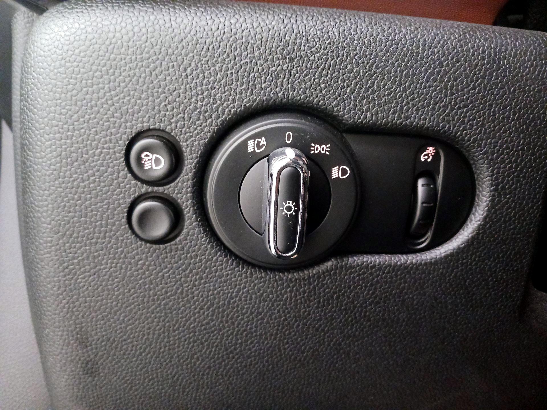 Thumbnail: 2023 MINI Cooper - 13