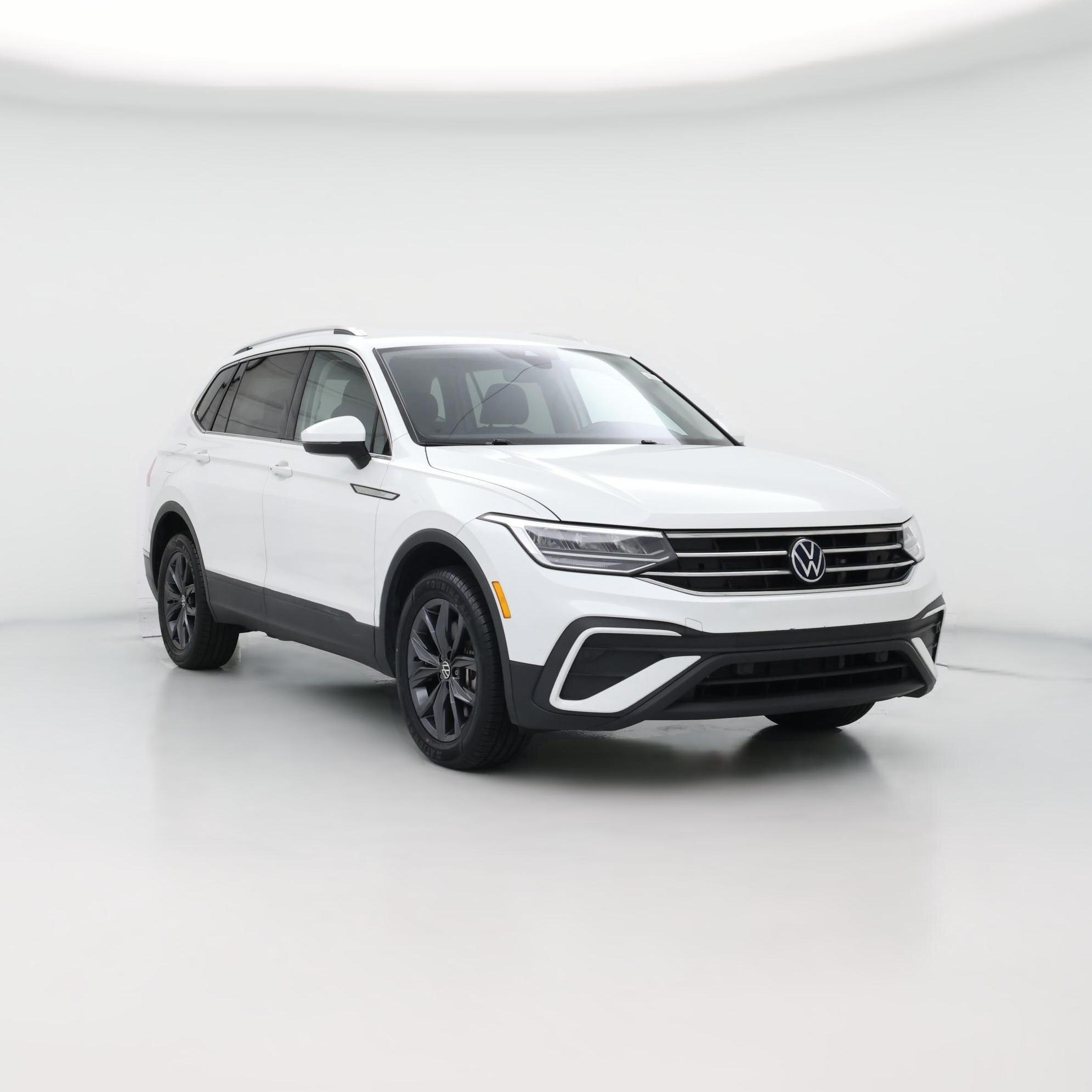 Thumbnail: 2023 Volkswagen Tiguan - 1