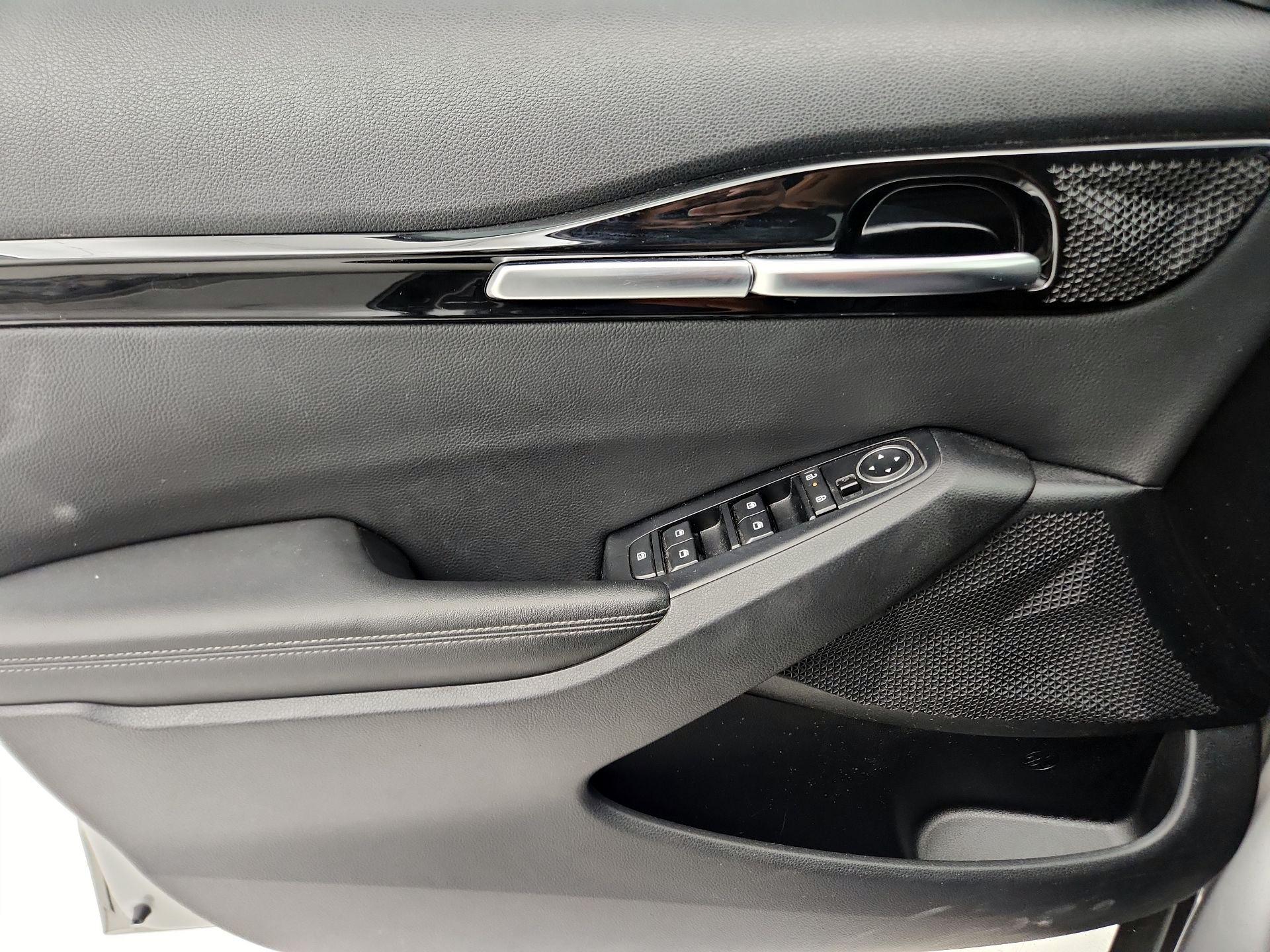 Thumbnail: 2024 Kia Seltos - 12