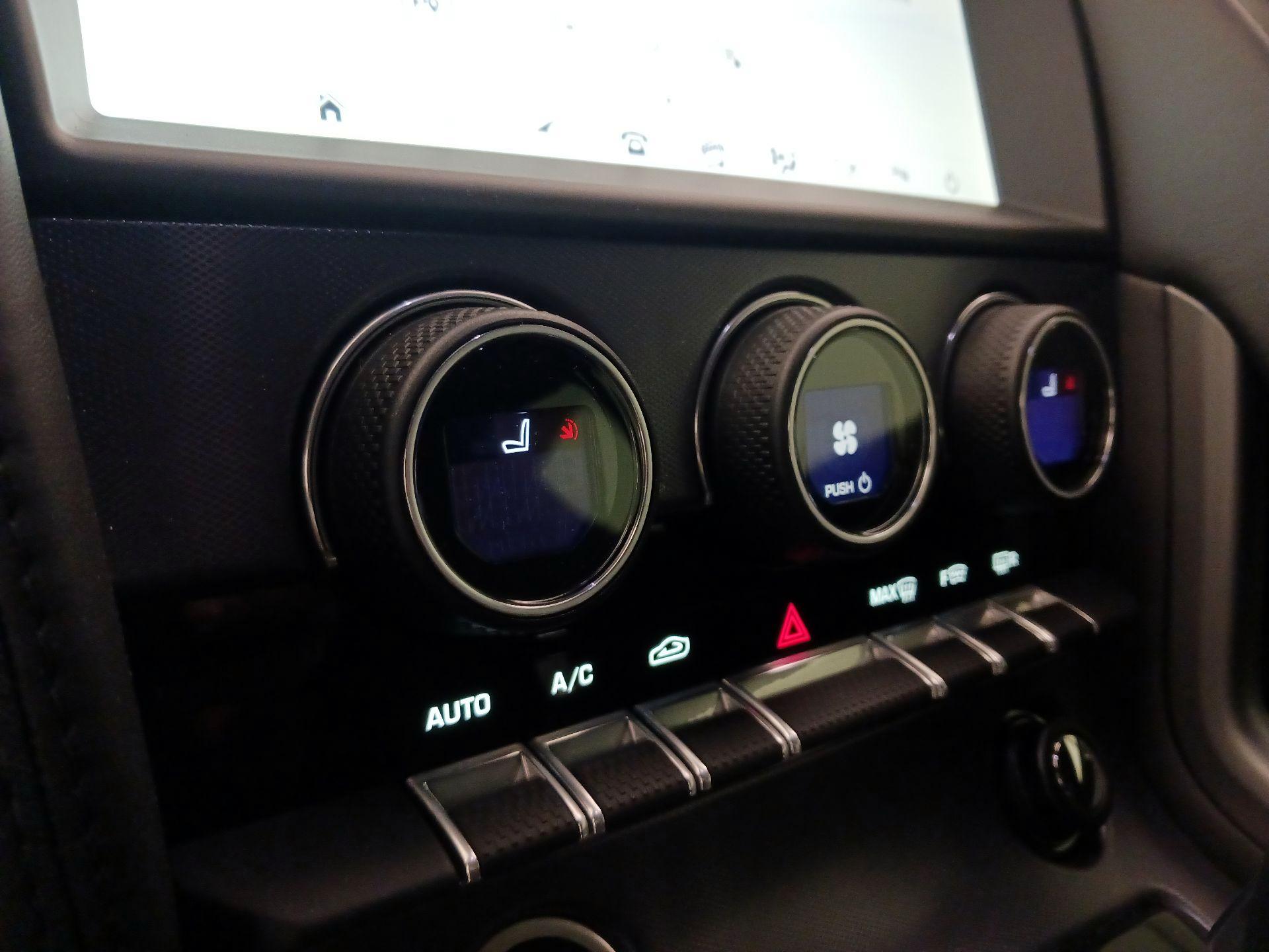 Thumbnail: 2020 Jaguar F-Type - 17