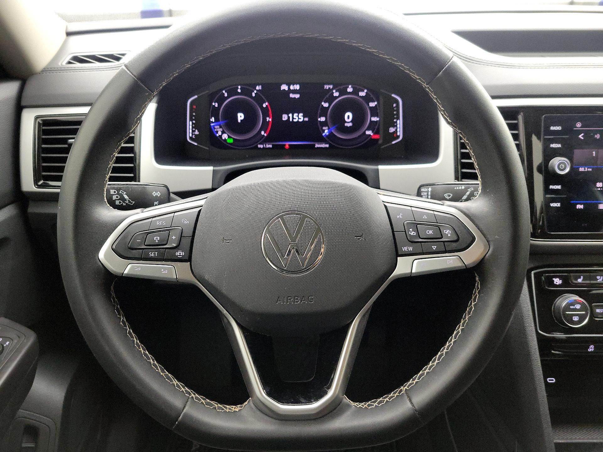 Thumbnail: 2023 Volkswagen Atlas - 10