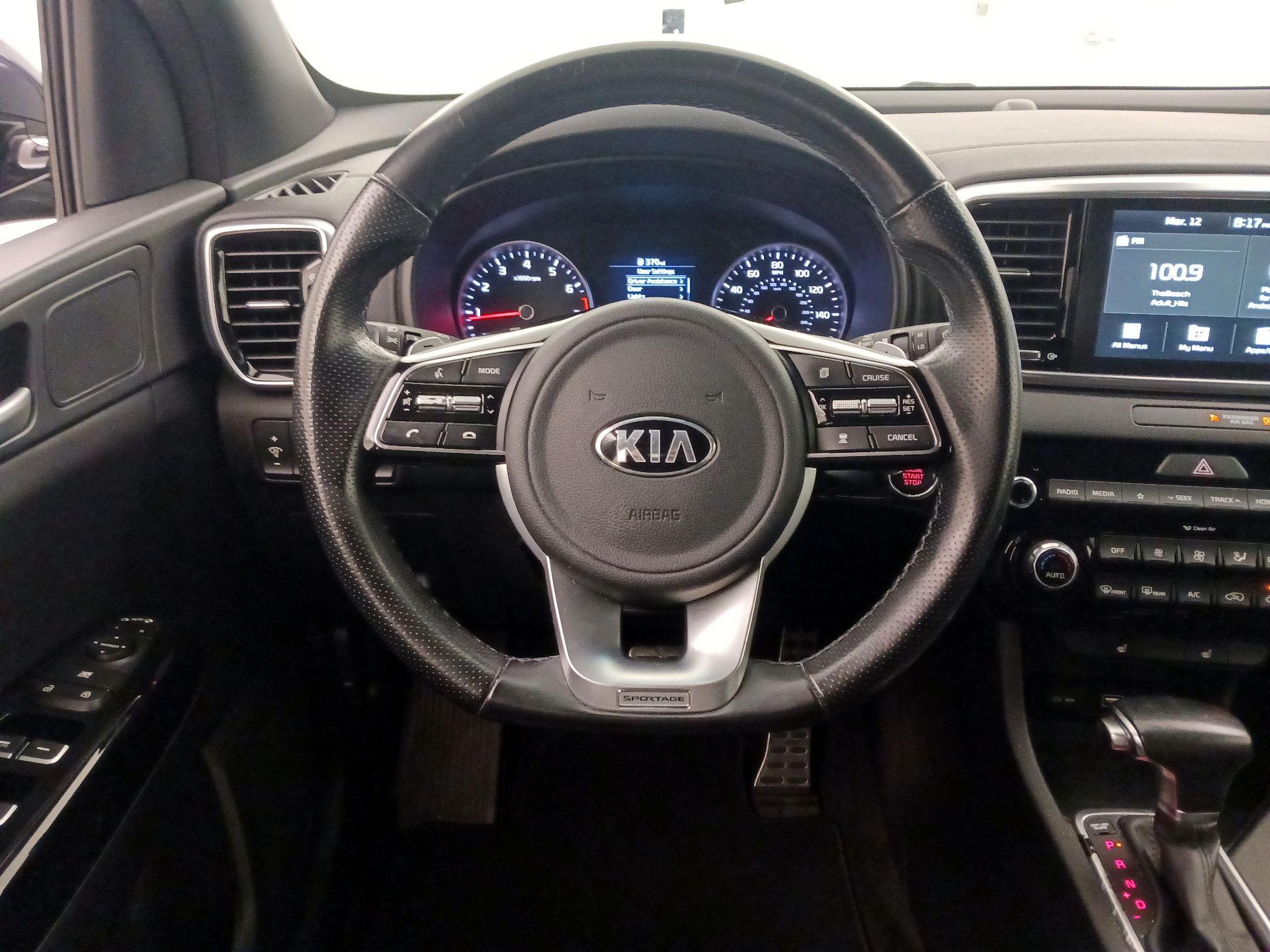 Thumbnail: 2022 Kia Sportage - 10