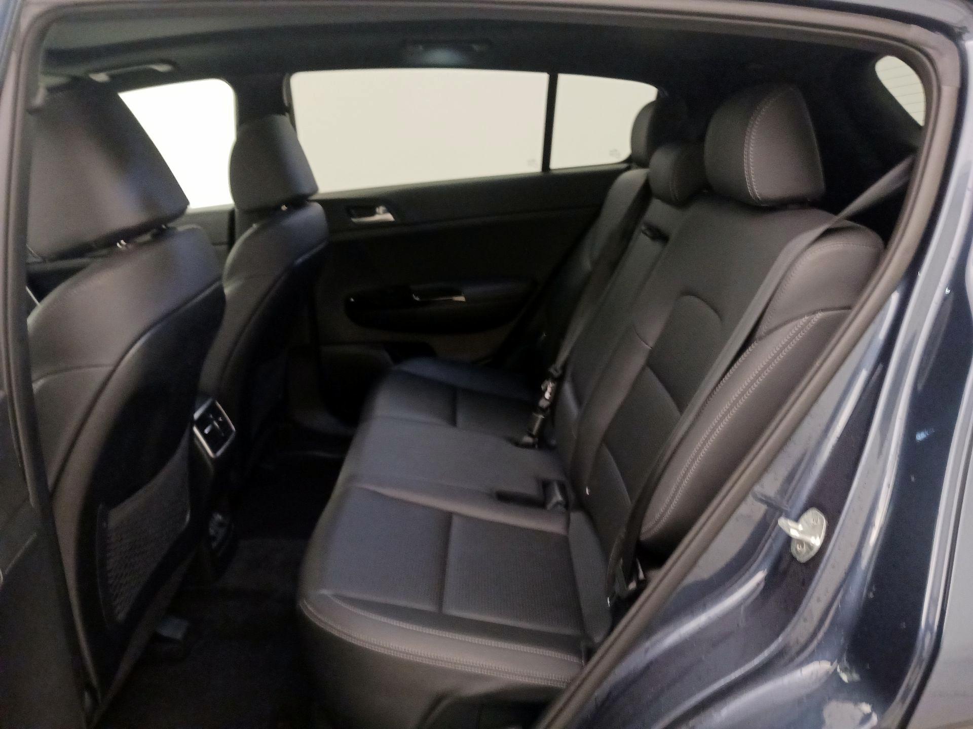 Thumbnail: 2022 Kia Sportage - 20