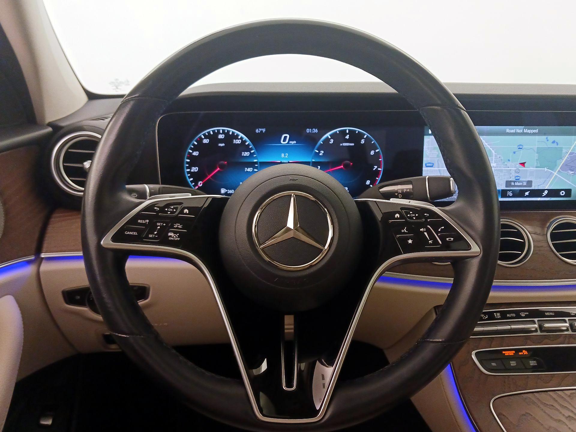 Thumbnail: 2021 Mercedes-Benz E-Class - 10