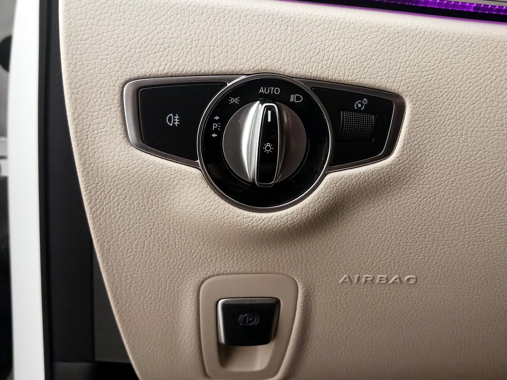 Thumbnail: 2021 Mercedes-Benz E-Class - 13