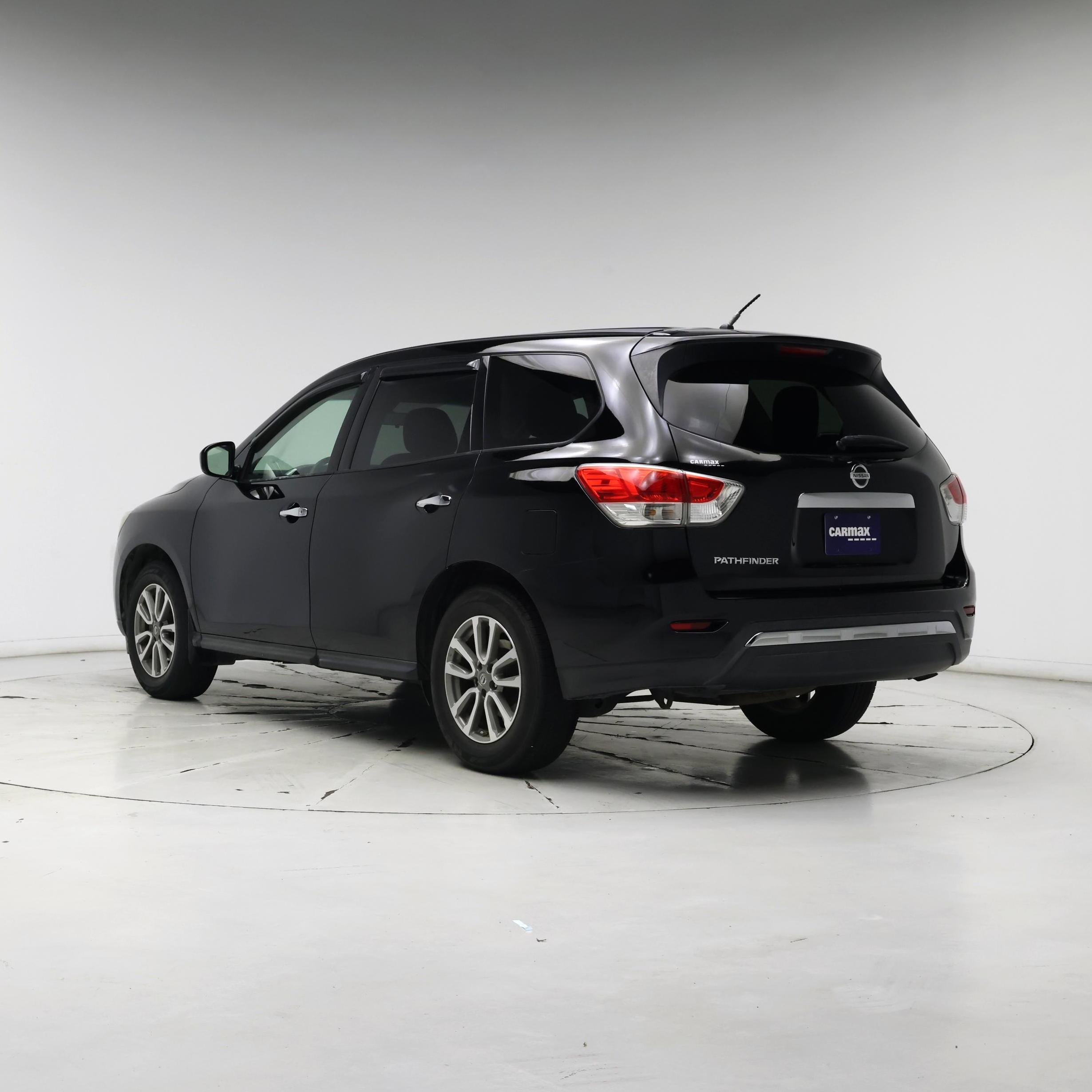 Thumbnail: 2014 Nissan Pathfinder - 2