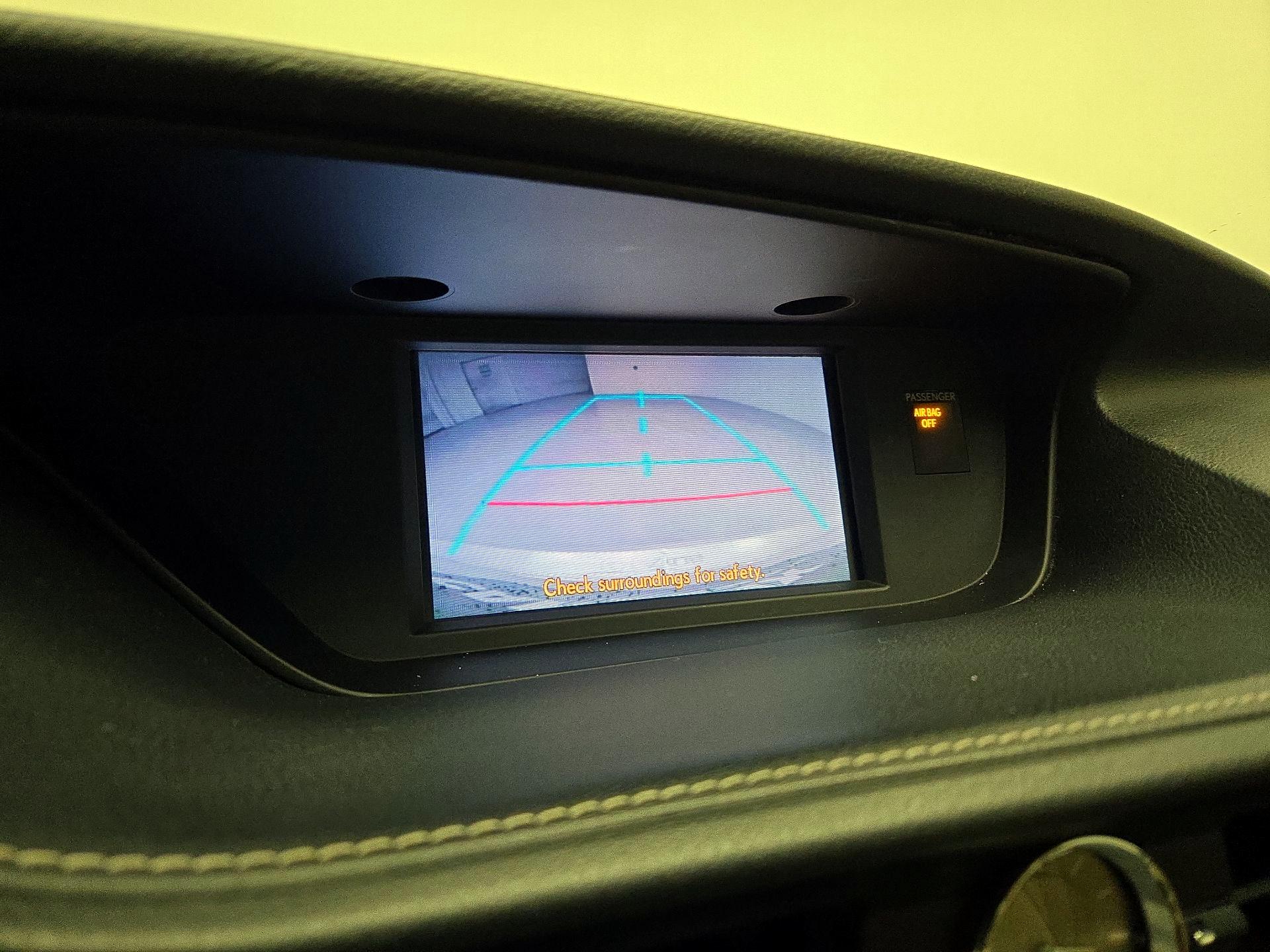 Thumbnail: 2014 Lexus ES - 14