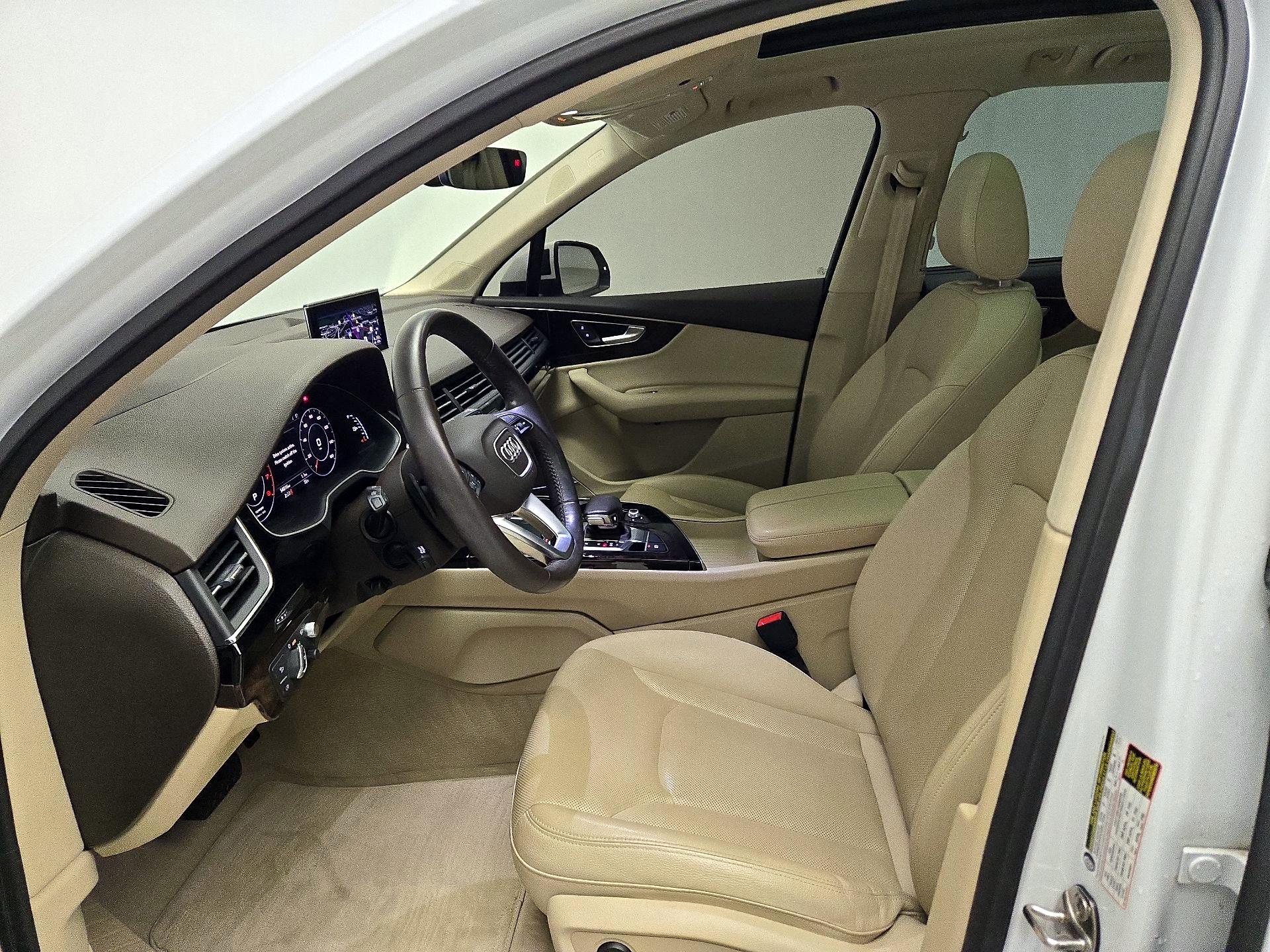 Thumbnail: 2019 Audi Q7 - 11